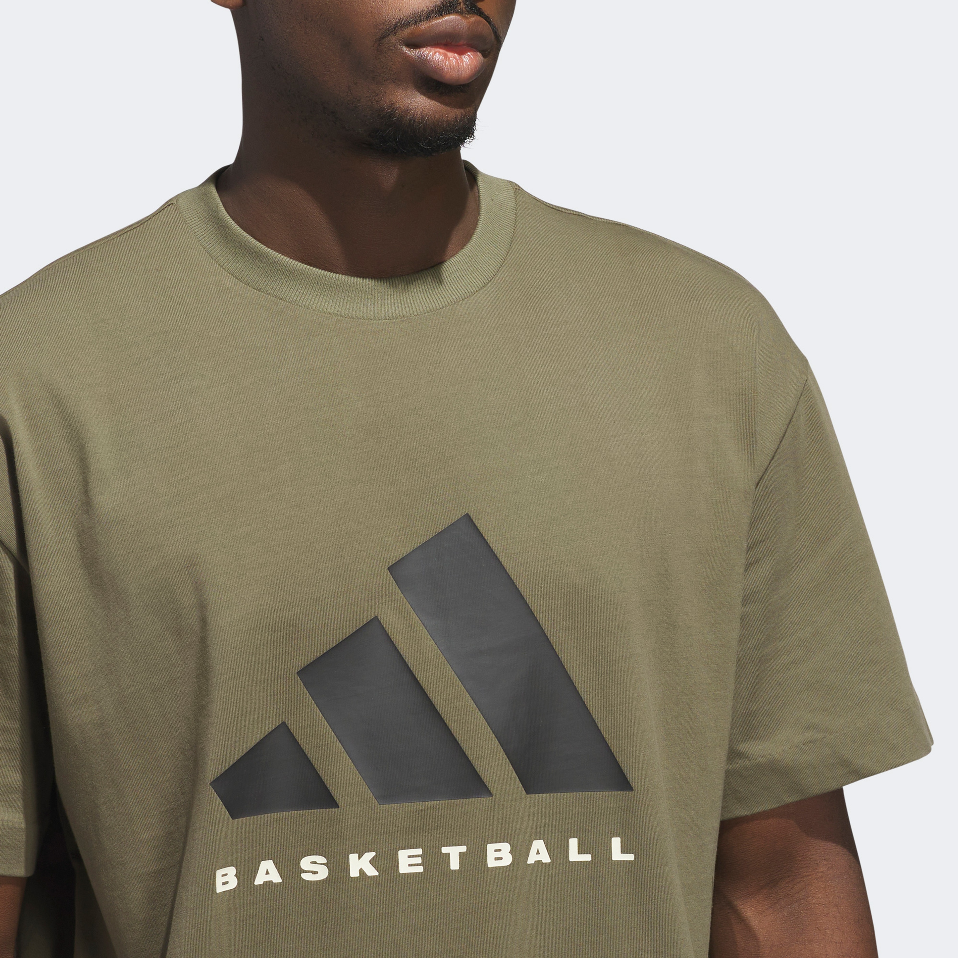 adidas Basketball Unisex Yeşil T-Shirt