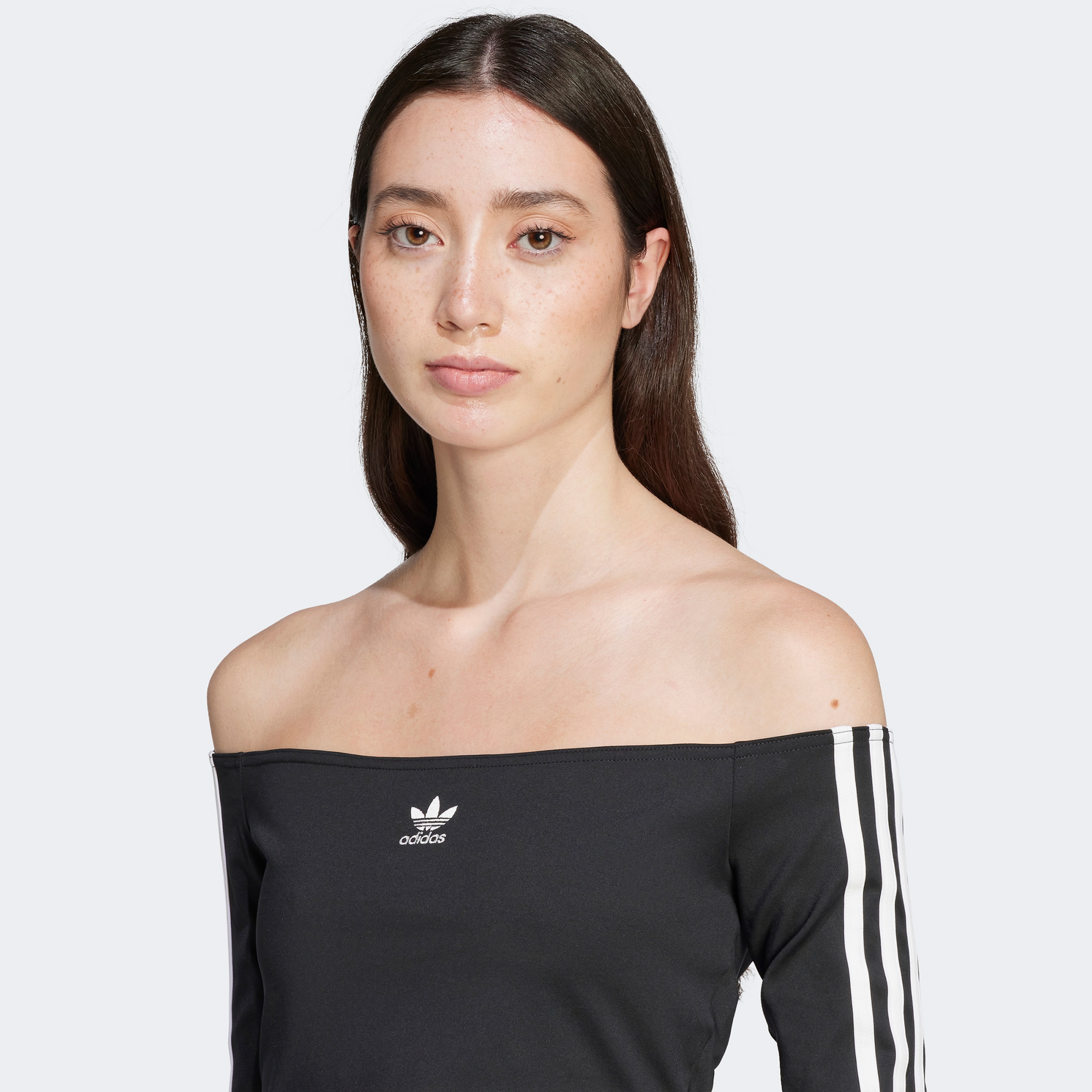 adidas Adicolor Offshoulder Kadın Siyah T-Shirt