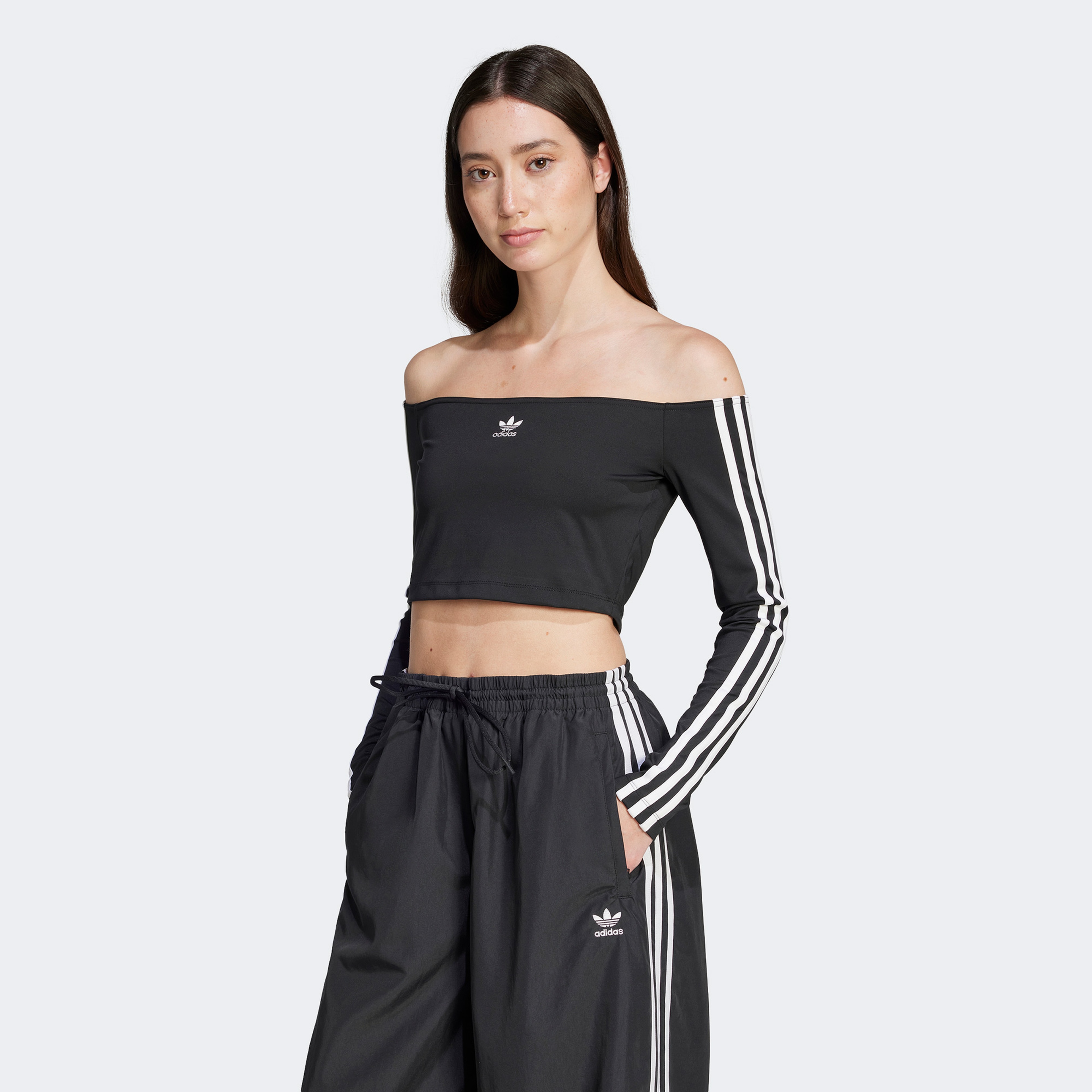 adidas Adicolor Offshoulder Kadın Siyah T-Shirt