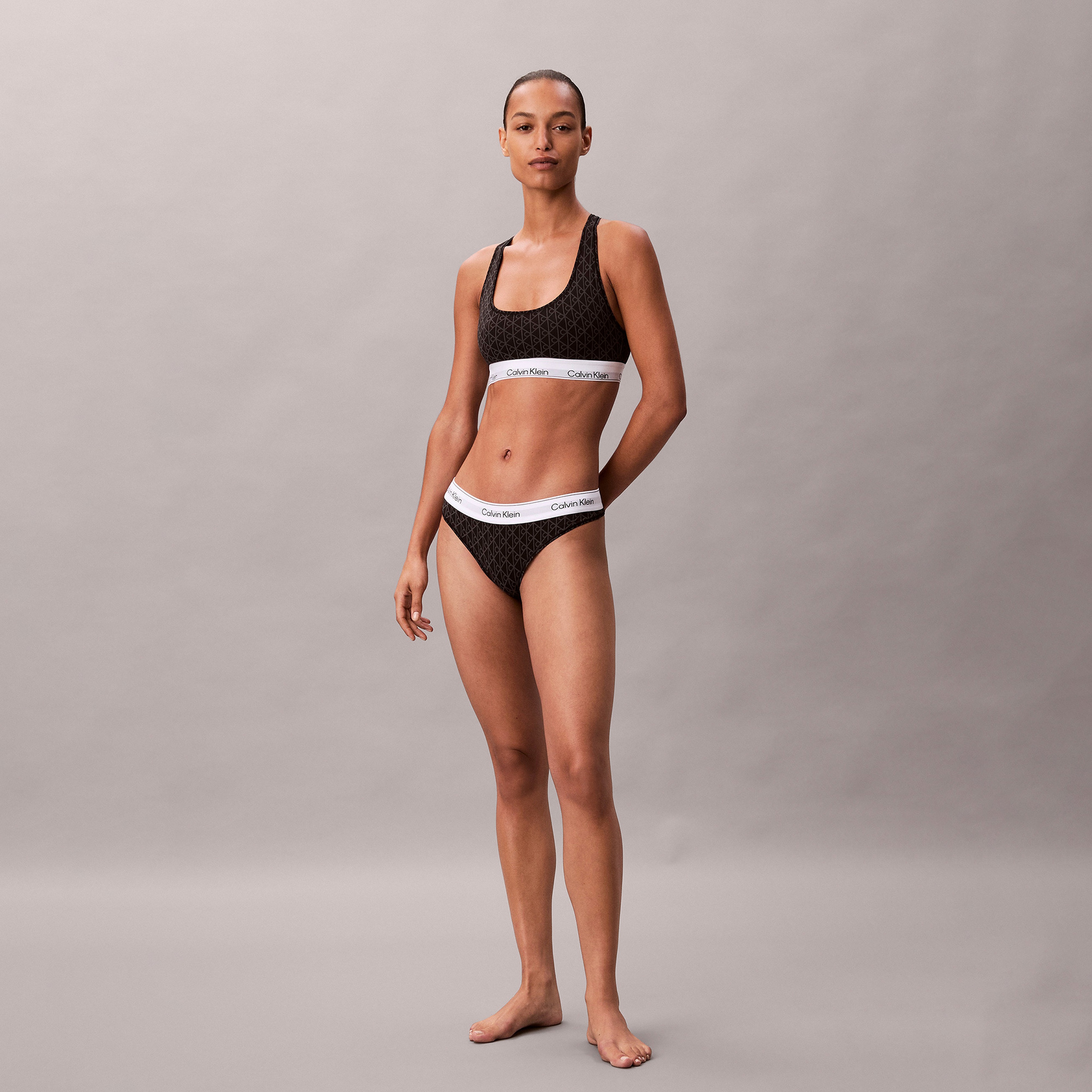 Calvin Klein Kadın Siyah Külot