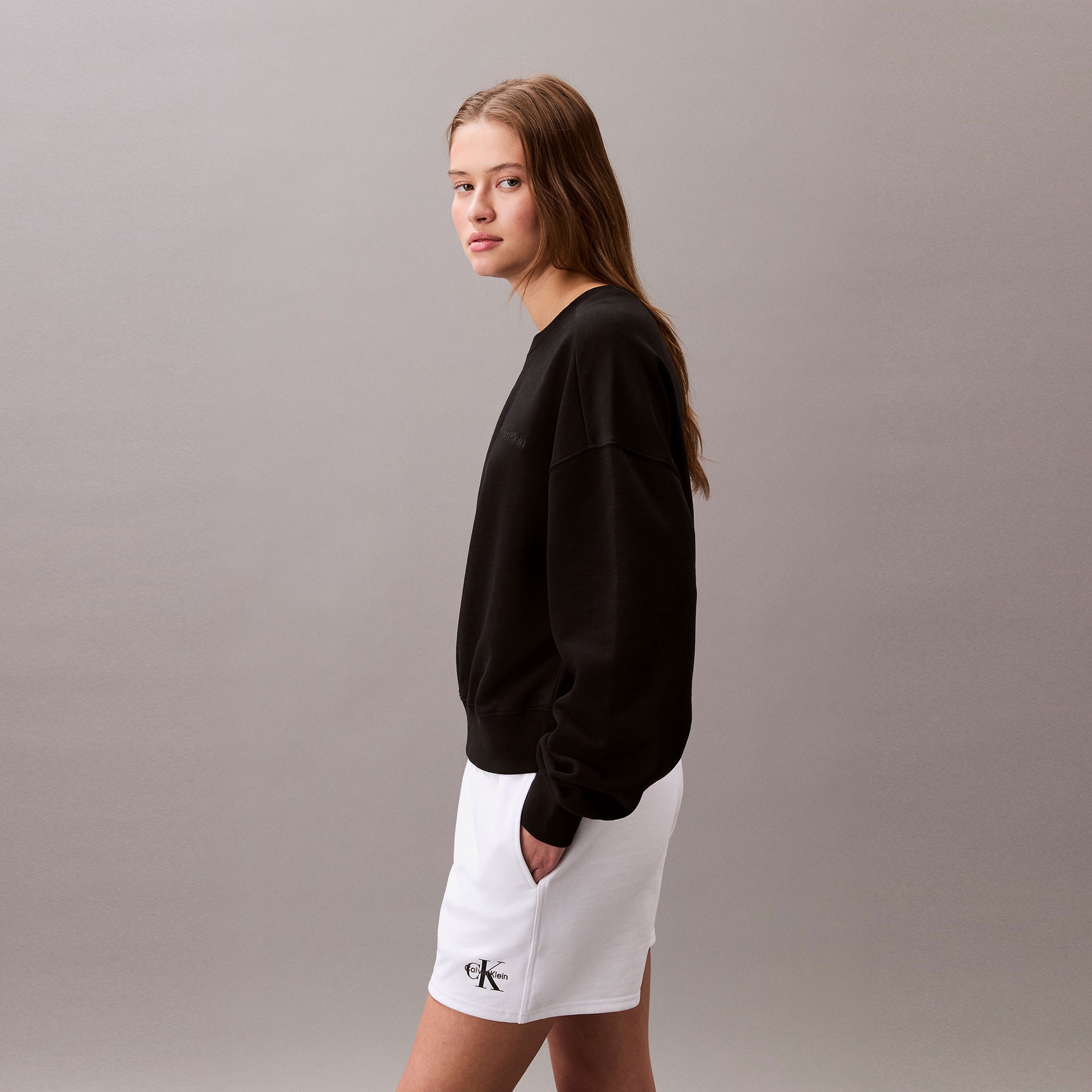 Calvin Klein Logo French Terry Kadın Siyah Sweatshirt