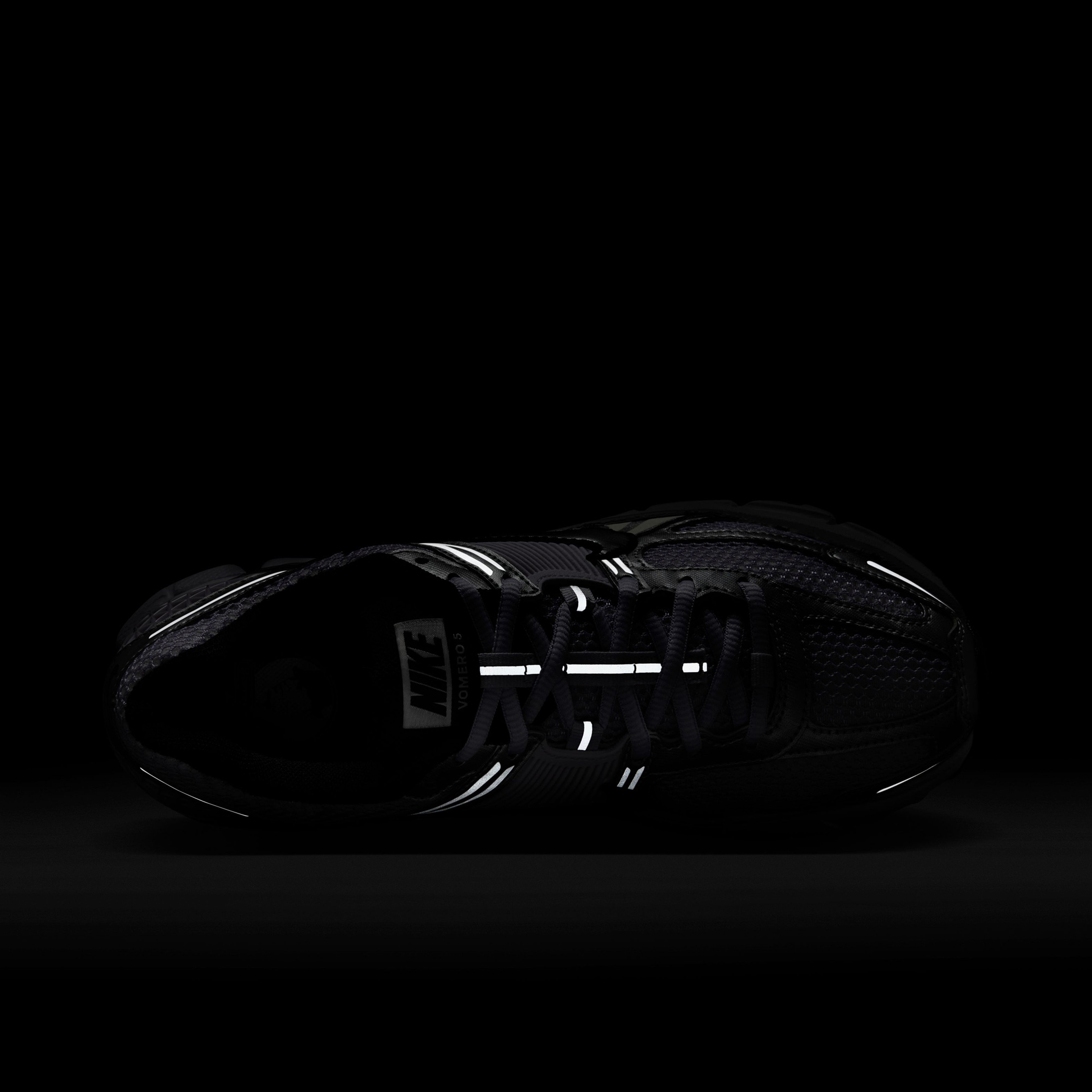 Nike Zoom Vomero 5 Kadın Mor Spor Ayakkabı