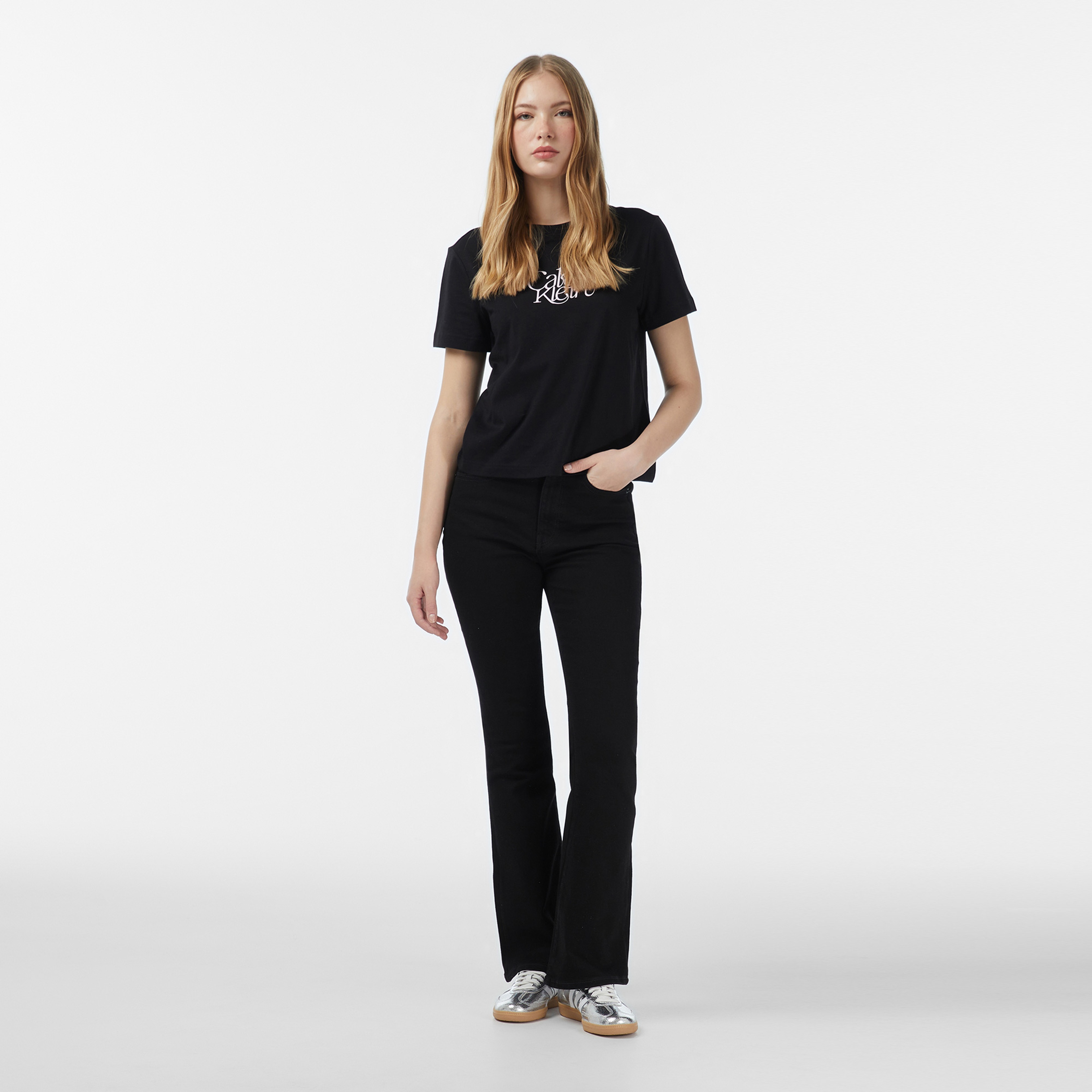 Calvin Klein Fitted Script Kadın Siyah T-Shirt