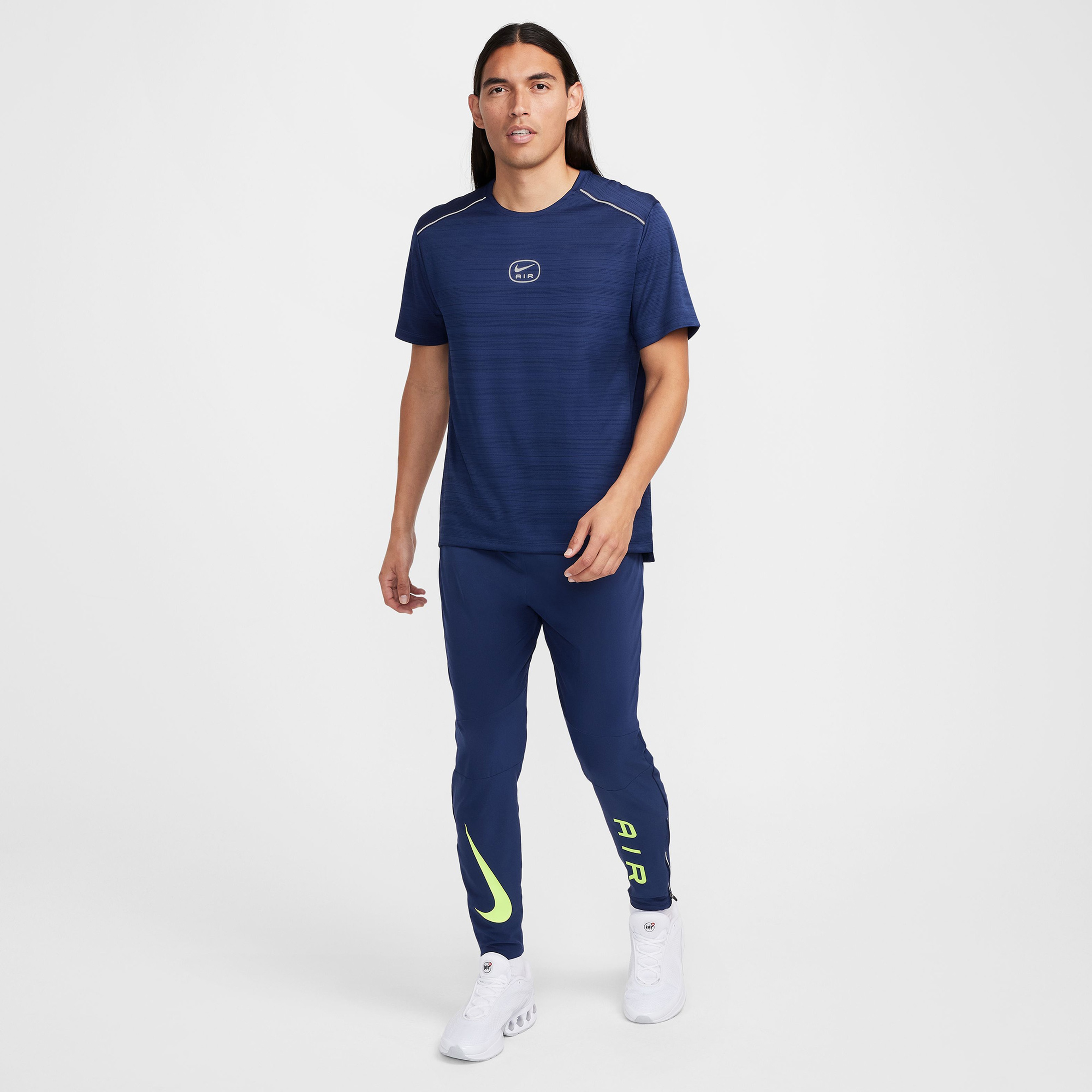 Nike Air Run Erkek Lacivert T-Shirt