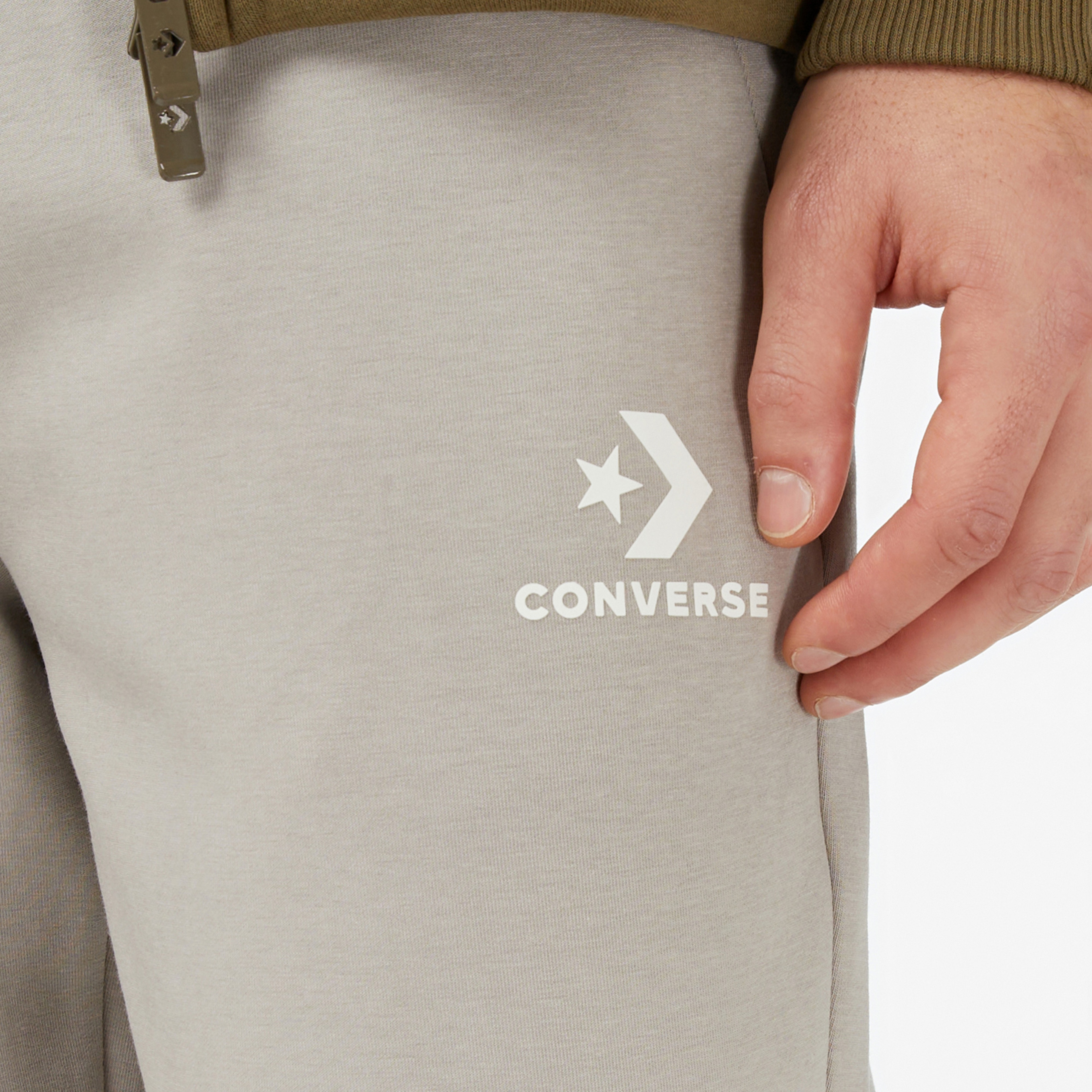 Converse Star Chevron Baskılı Erkek Oversize Fit Gri Eşofman Altı