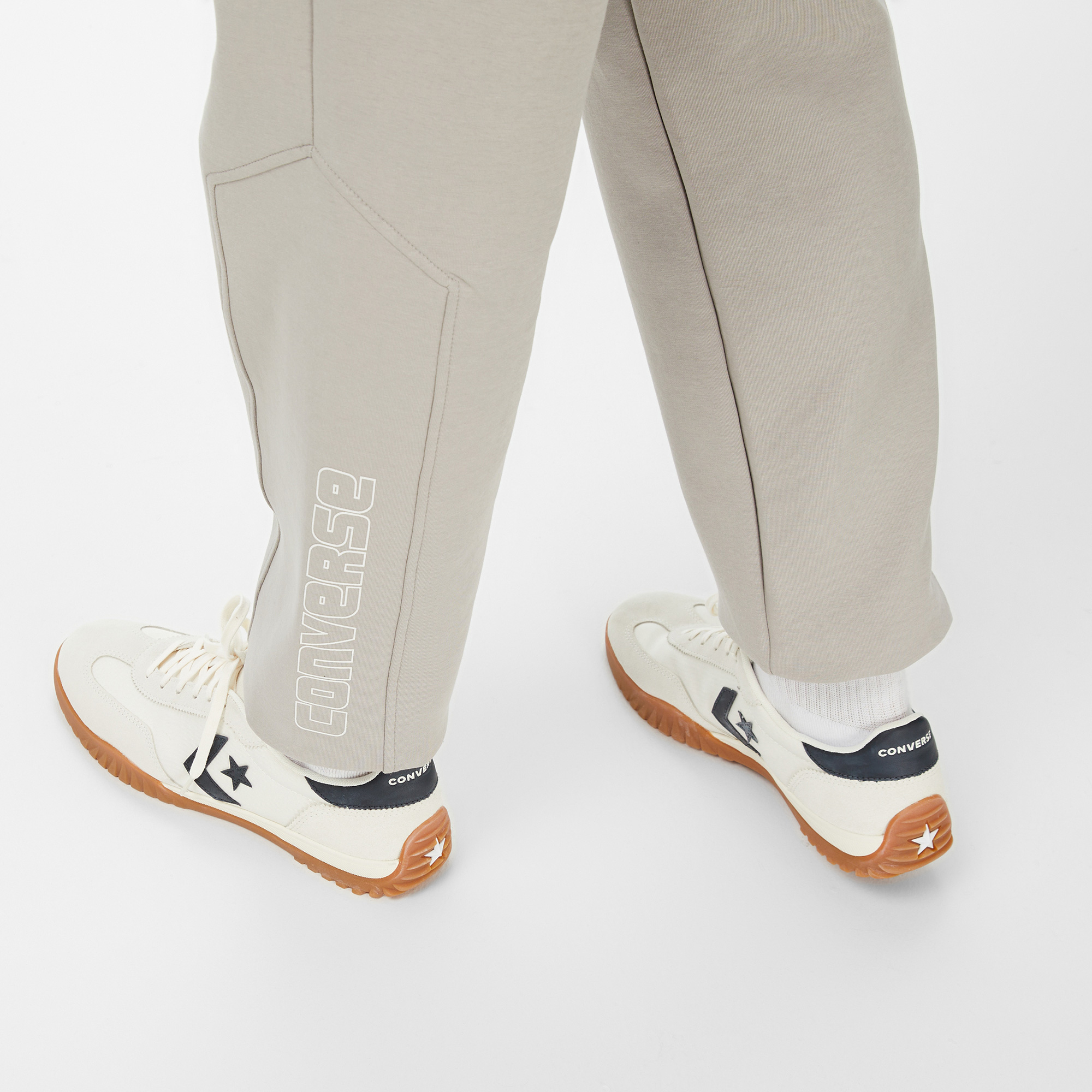 Converse Star Chevron Baskılı Erkek Oversize Fit Gri Eşofman Altı