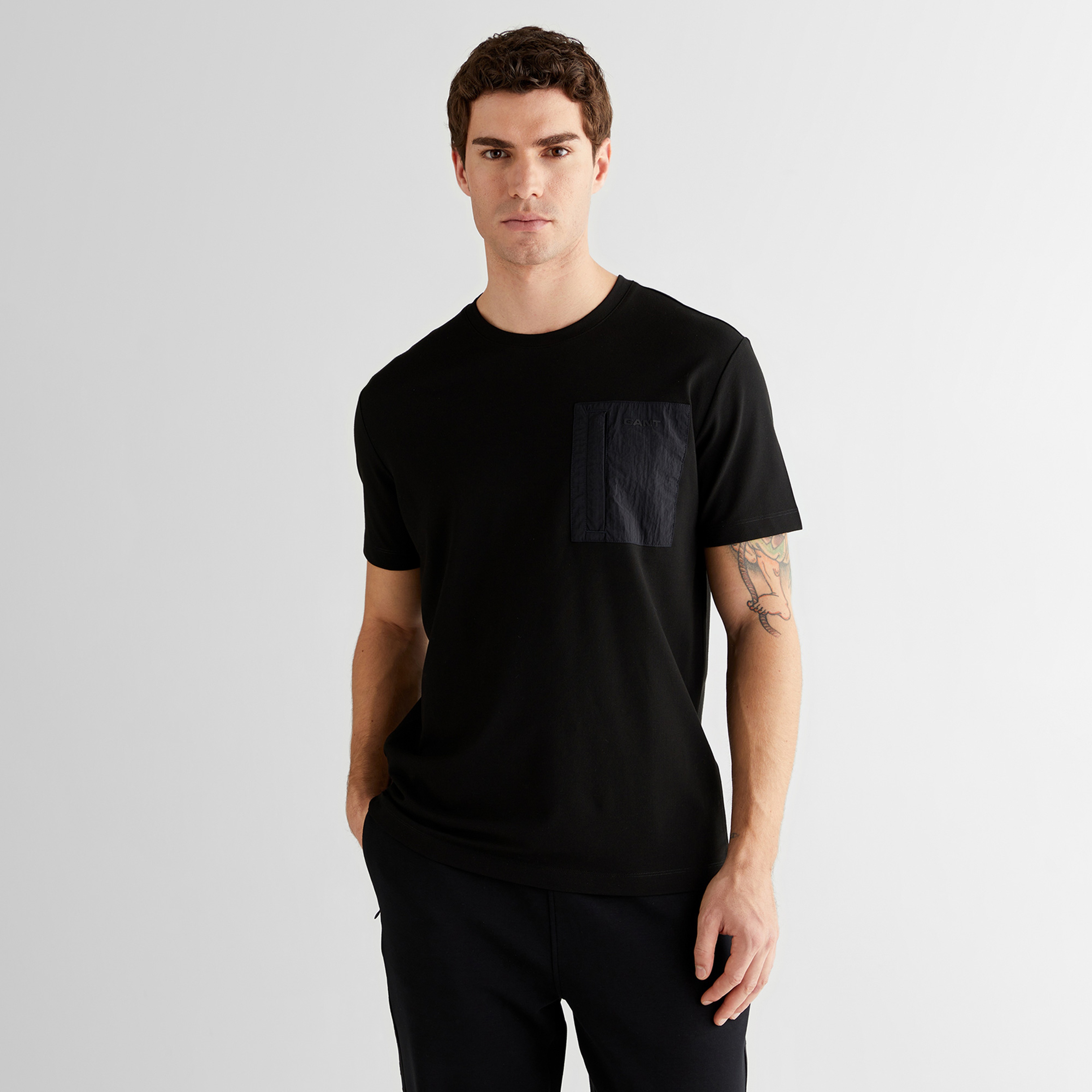 GANT Erkek Siyah Regular Fit Bisiklet Yaka T-Shirt