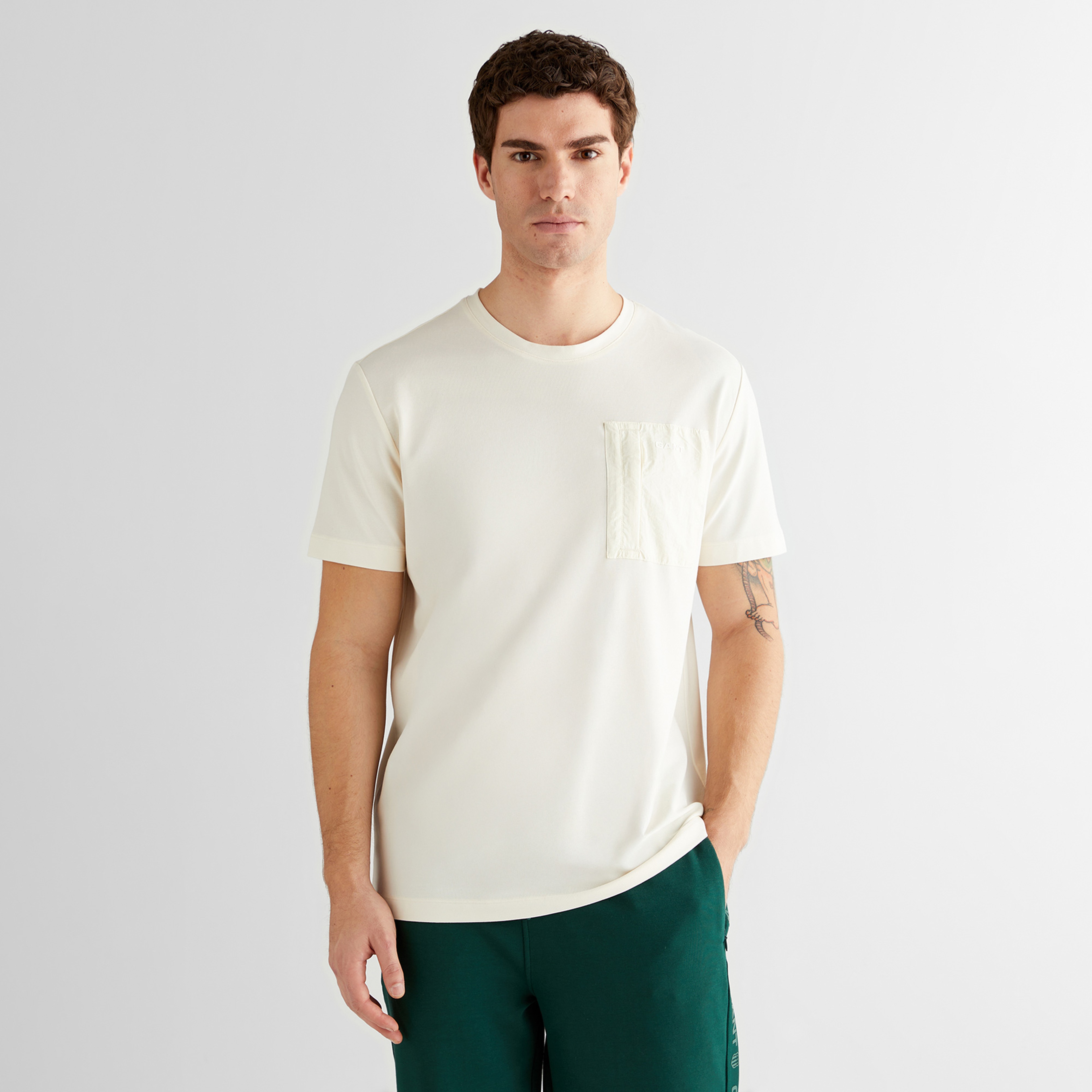 GANT Erkek Krem Regular Fit Bisiklet Yaka T-Shirt