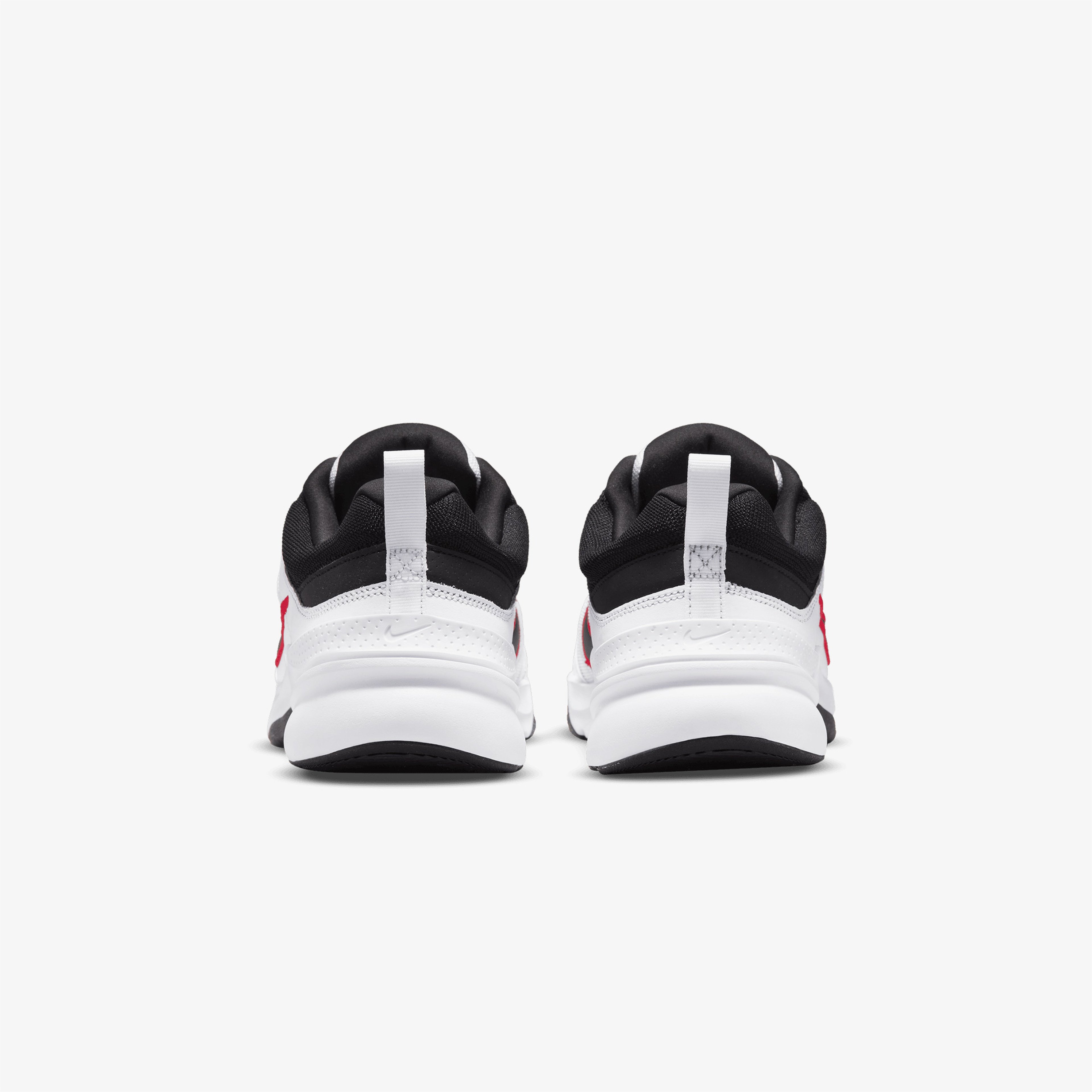 Nike Defy All Day Unisex Beyaz Spor Ayakkabı