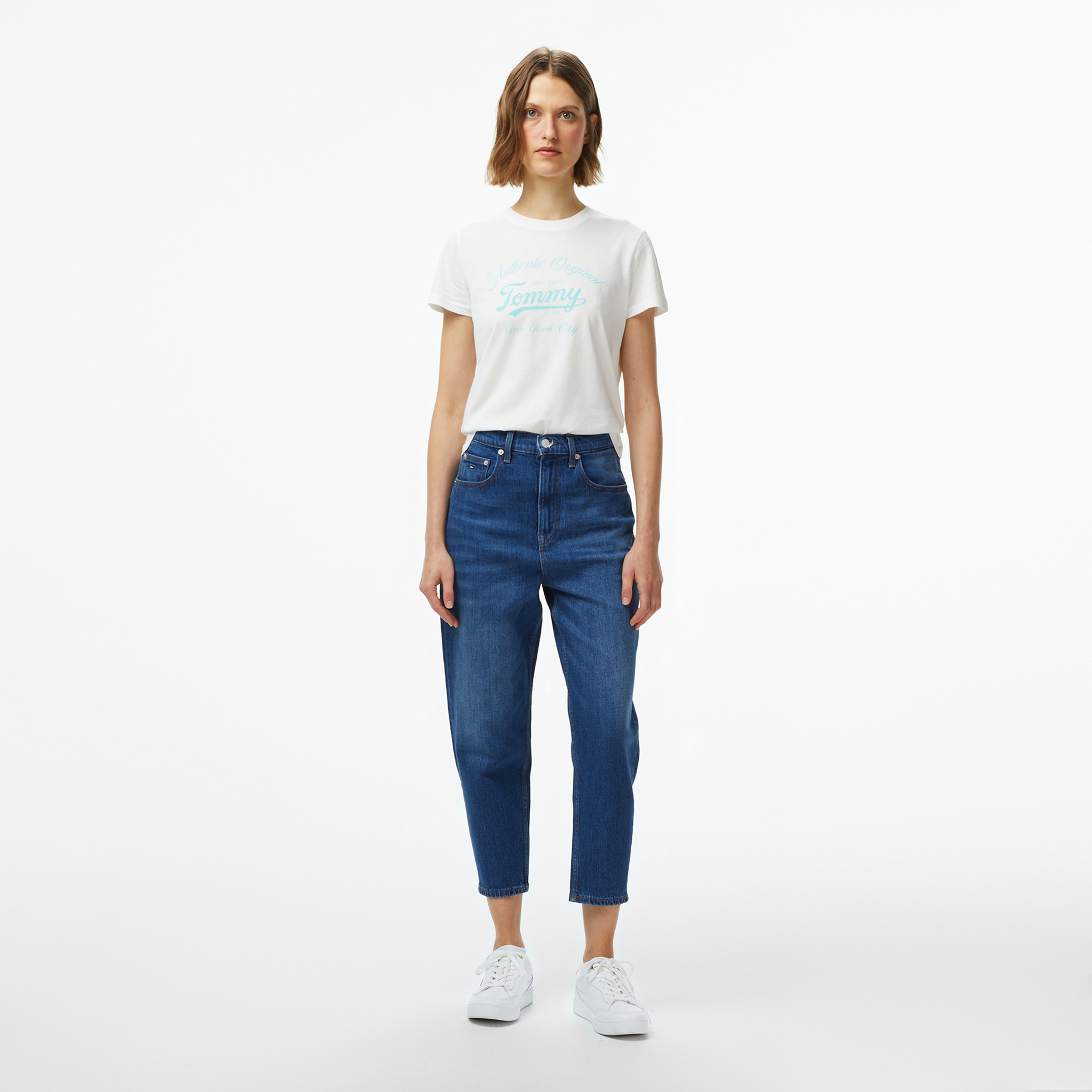 Tommy Hilfiger Essential Logo 1 Kadın Beyaz T-Shirt