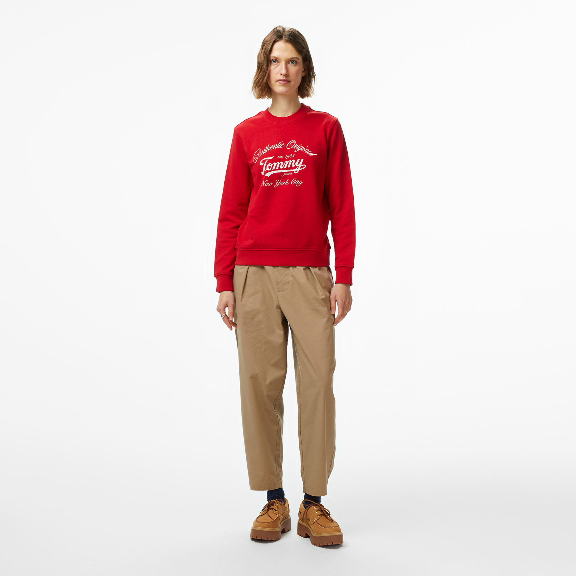 Tommy Jeans Regular Essential Logo Kadın Kırmızı Sweatshirt