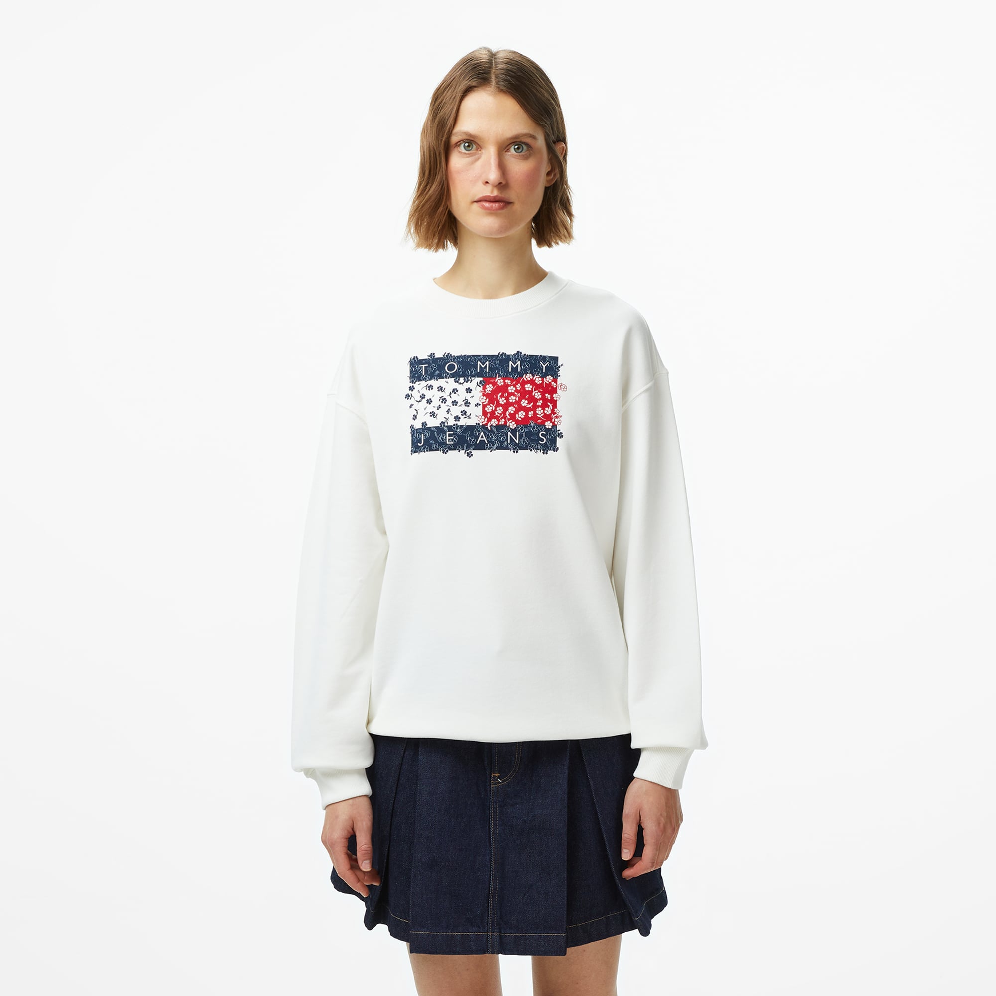 Tommy Jeans Relax Floral Flag Kadın Beyaz Sweatshirt
