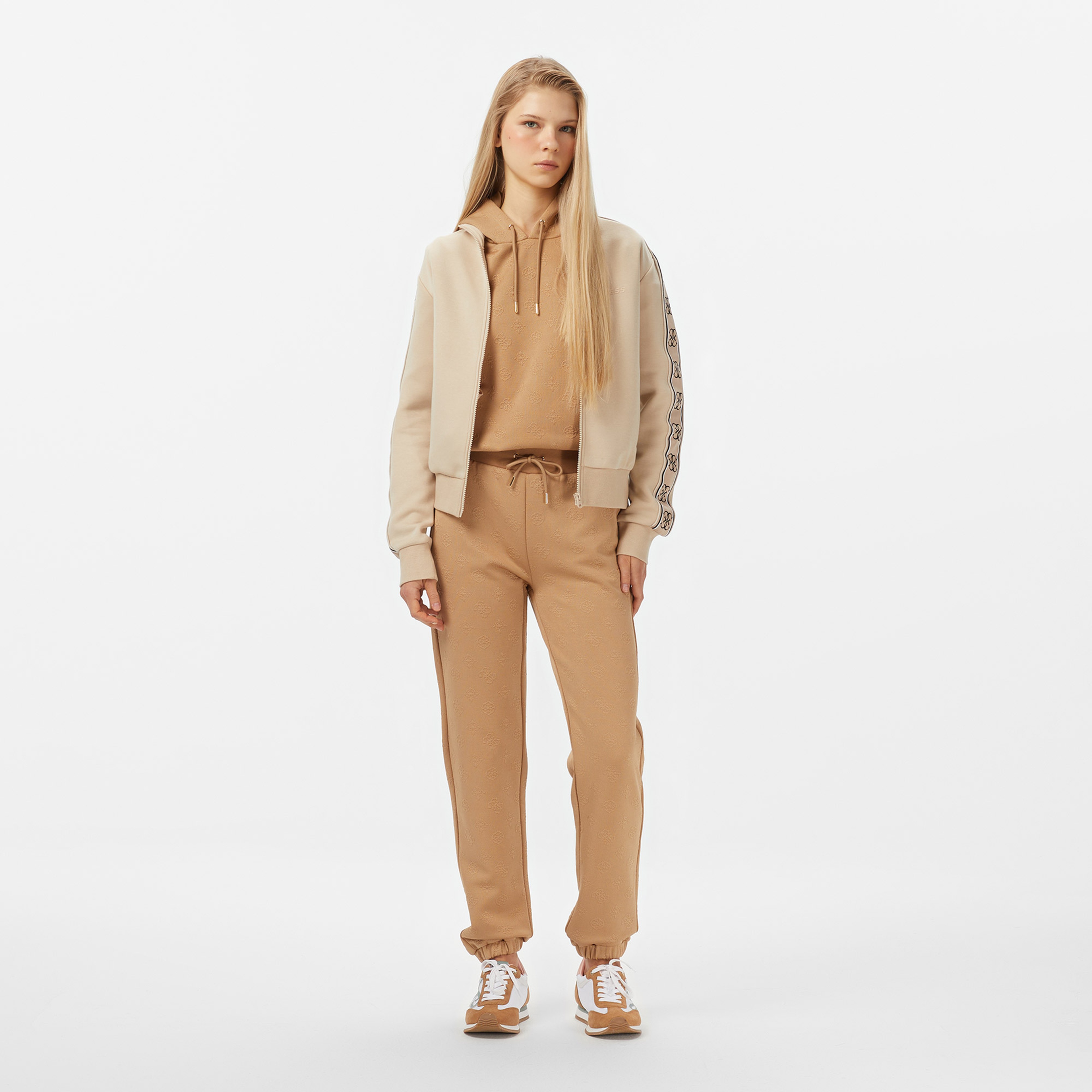 Guess Britney Kadın Bej Sweatshirt