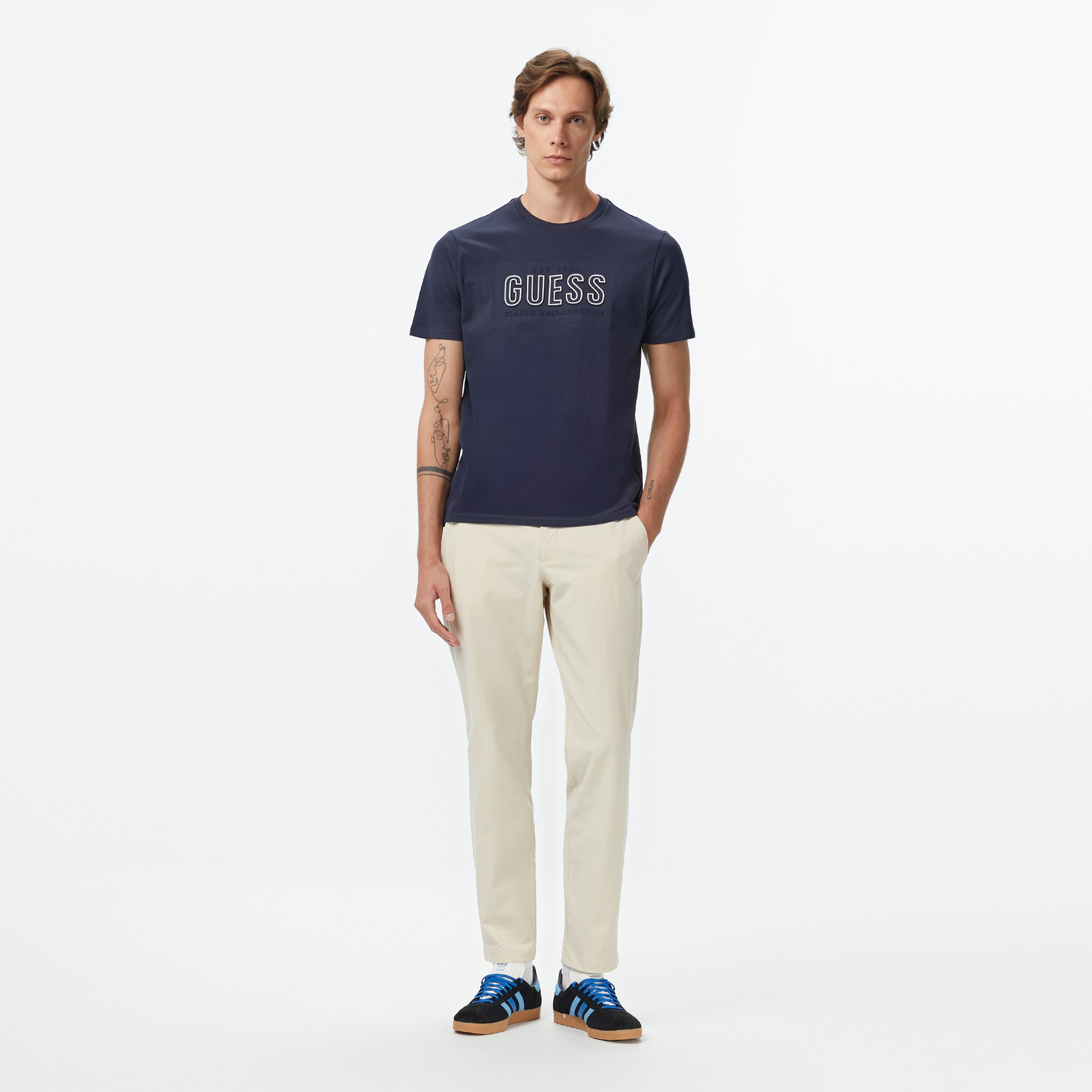 Guess Embosse Regular Fit Erkek Mavi T-Shirt