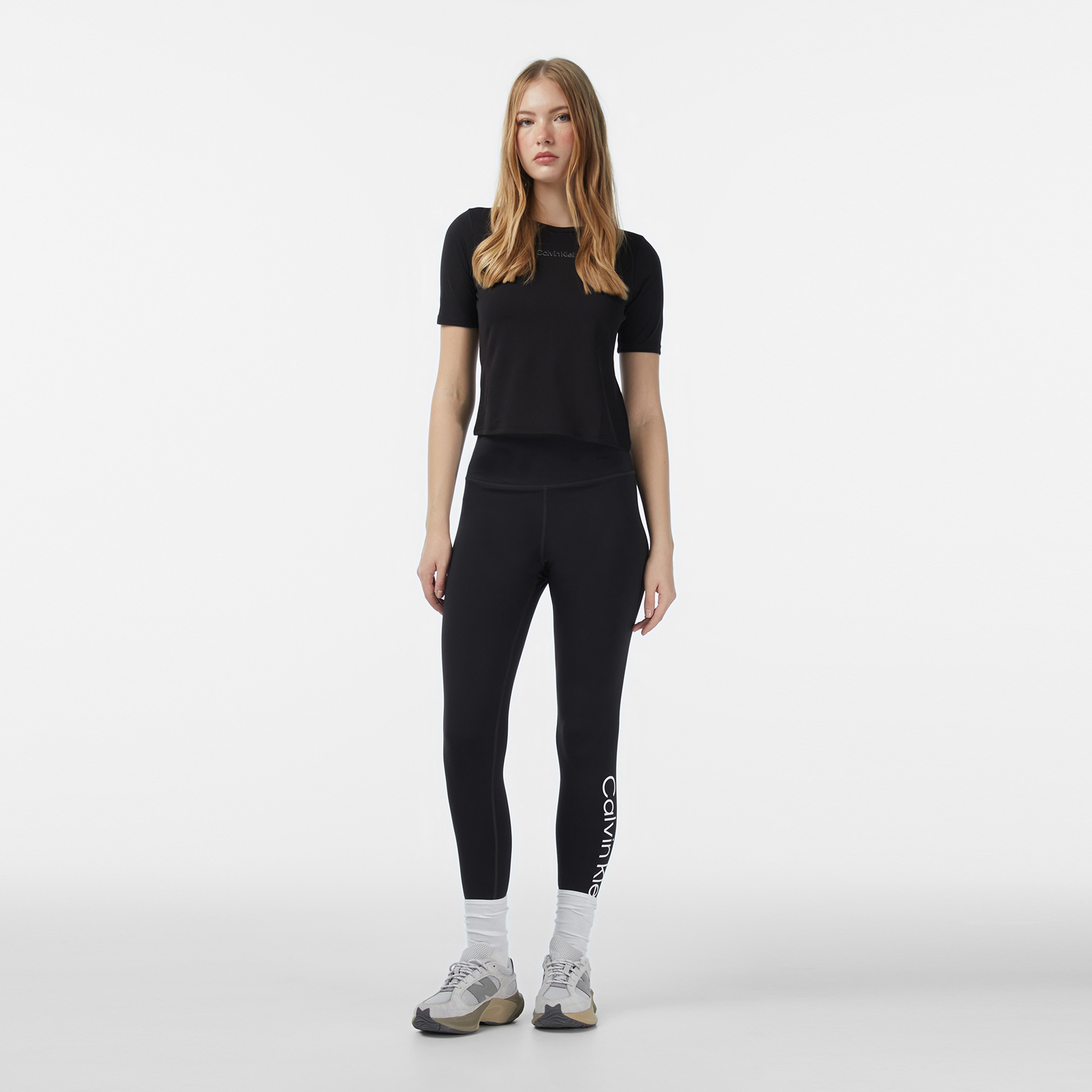 Calvin Klein Kadın Siyah T-Shirt