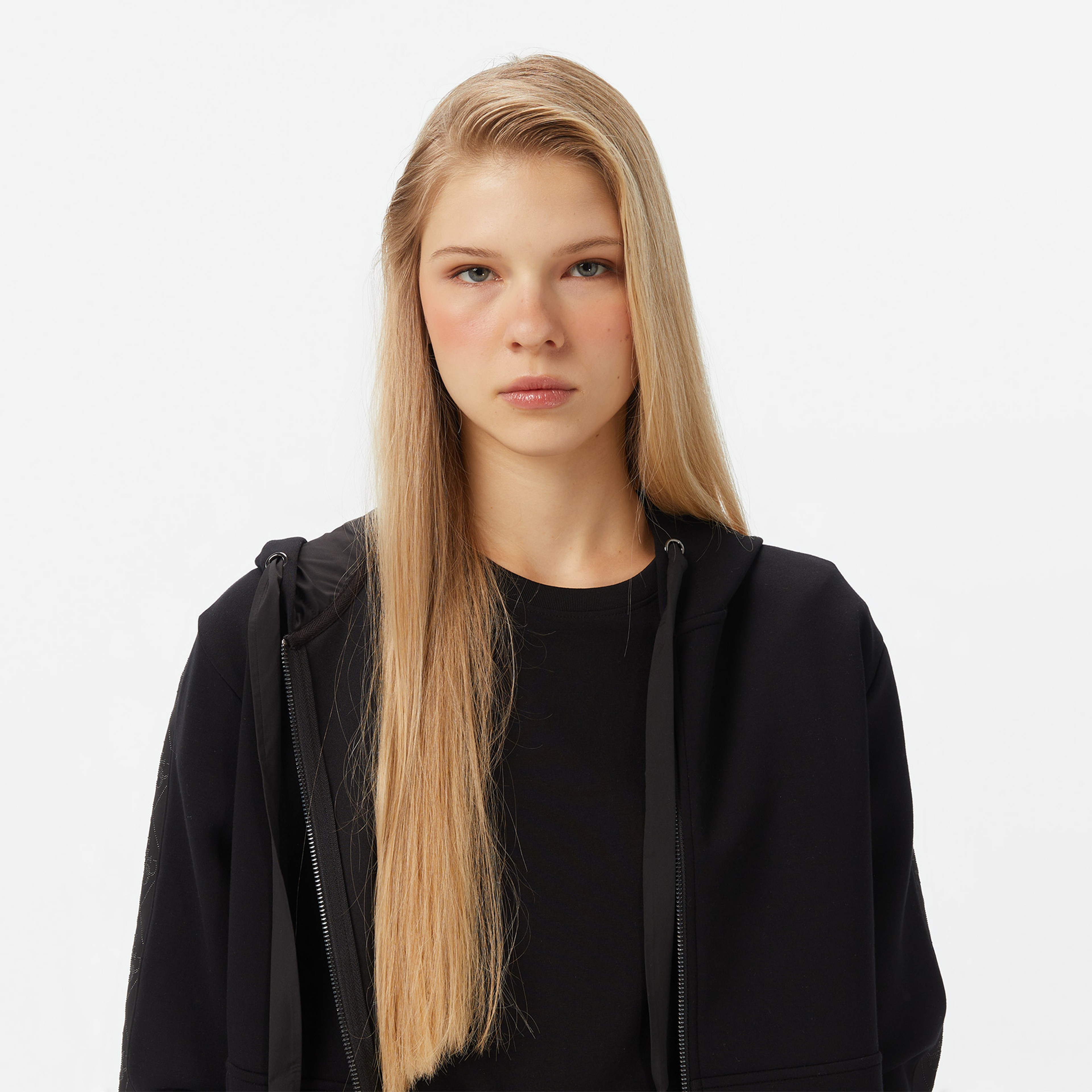 Guess New Hooded Scuba Kadın Siyah Sweatshirt