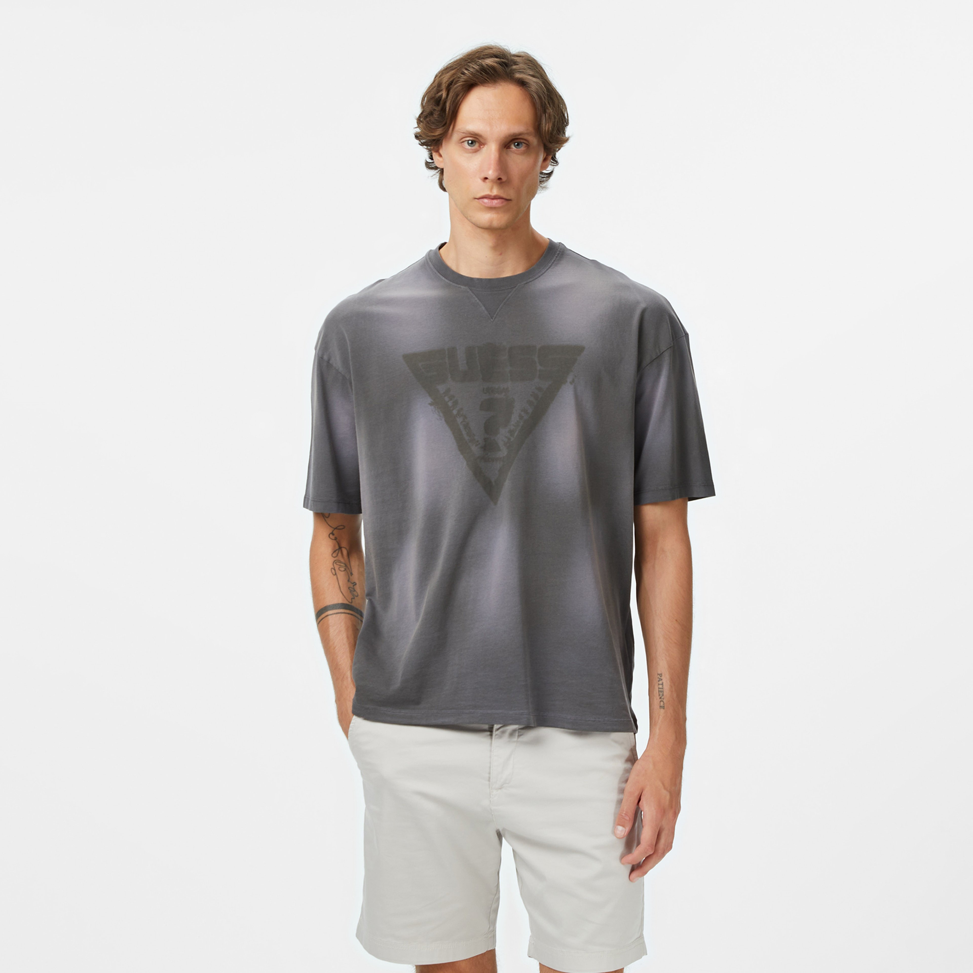 Guess Celso Oversize Fit Erkek Gri T-Shirt