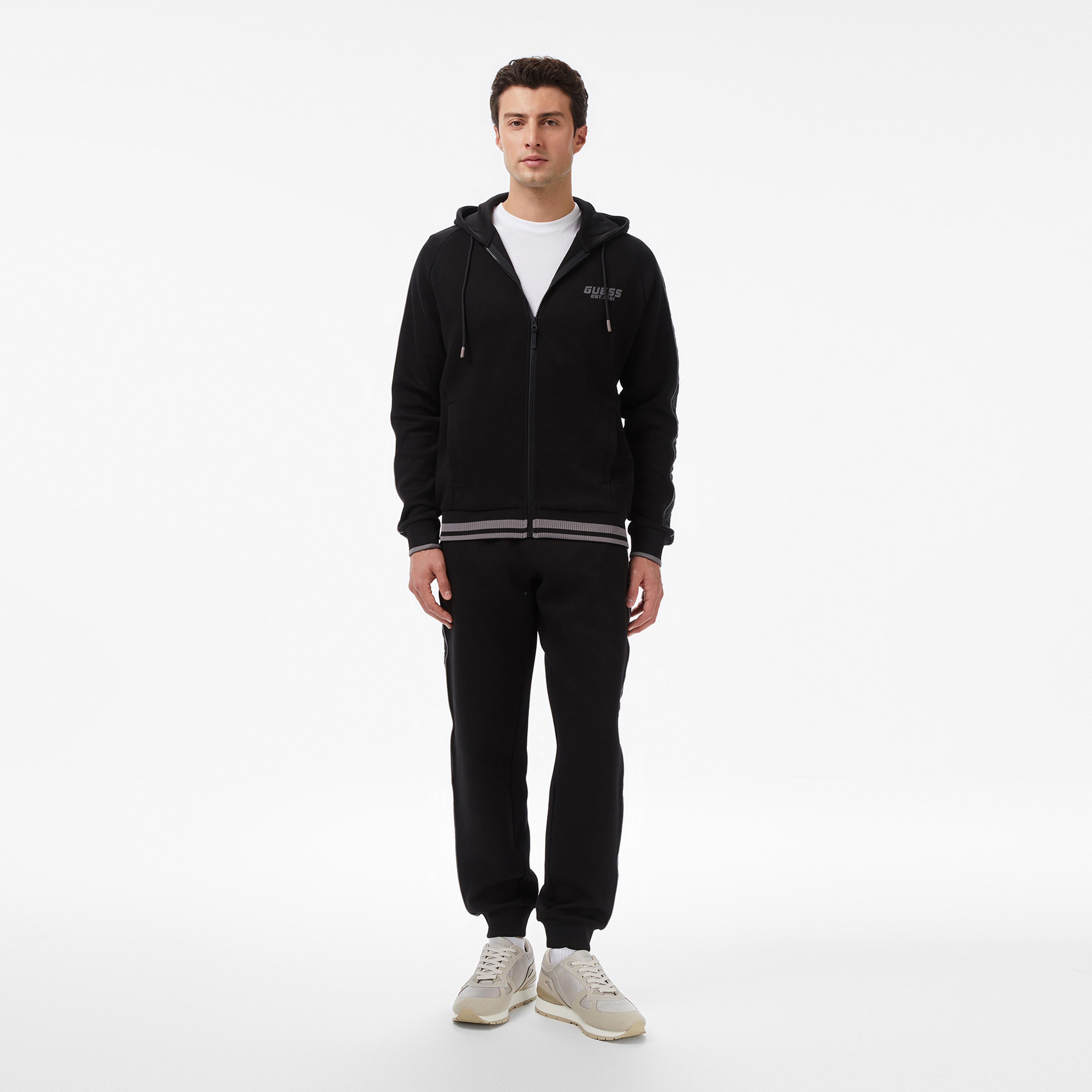 Guess Finlo Regular Fit Erkek Siyah Eşofman Altı