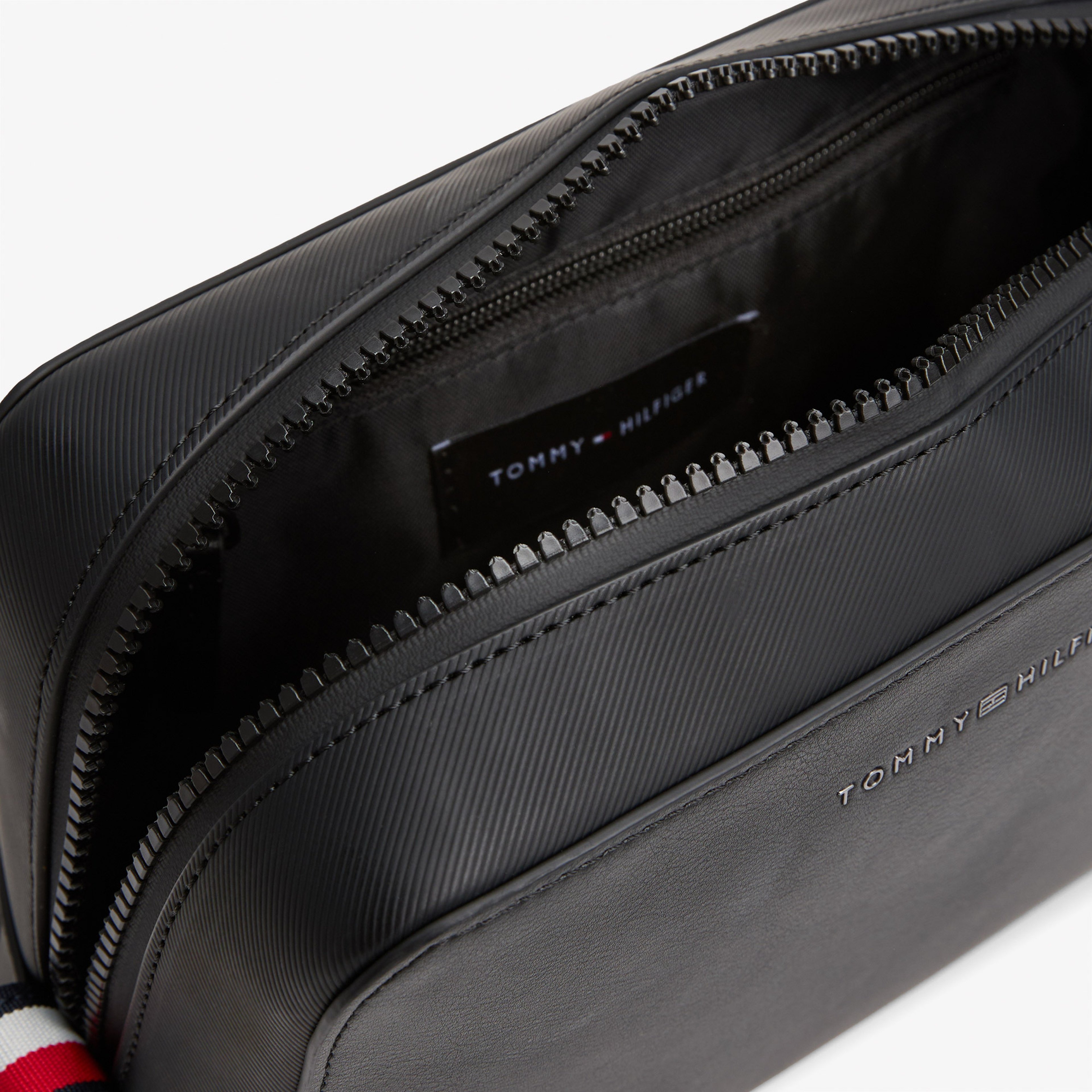 Tommy Hilfiger Foundation Erkek Siyah Tıraş Çantası