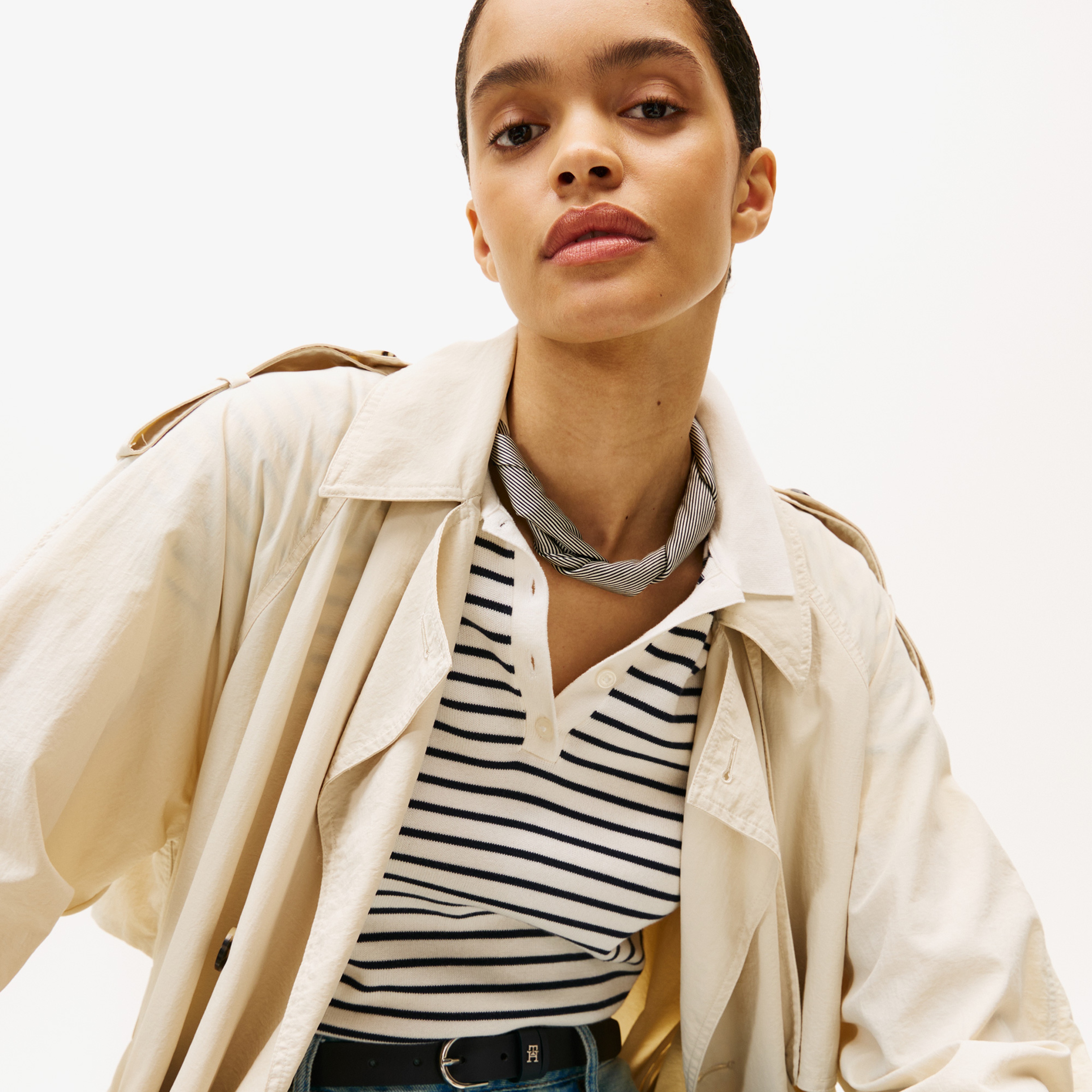 Tommy Hilfiger Elevated Flag Silk Square Kadın Mavi Şal