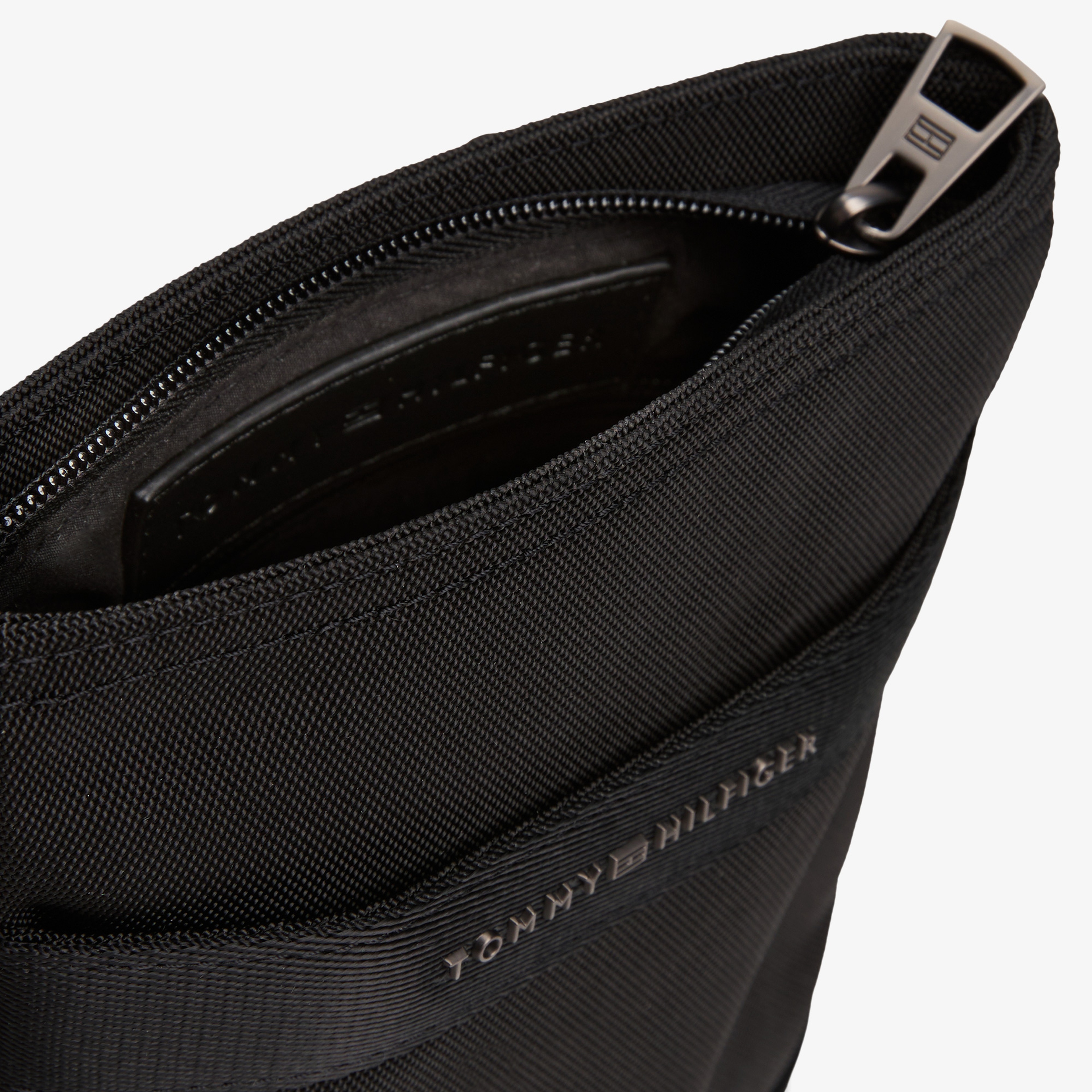 Tommy Hilfiger Nylon Travel Mini Erkek Siyah Çapraz Çanta