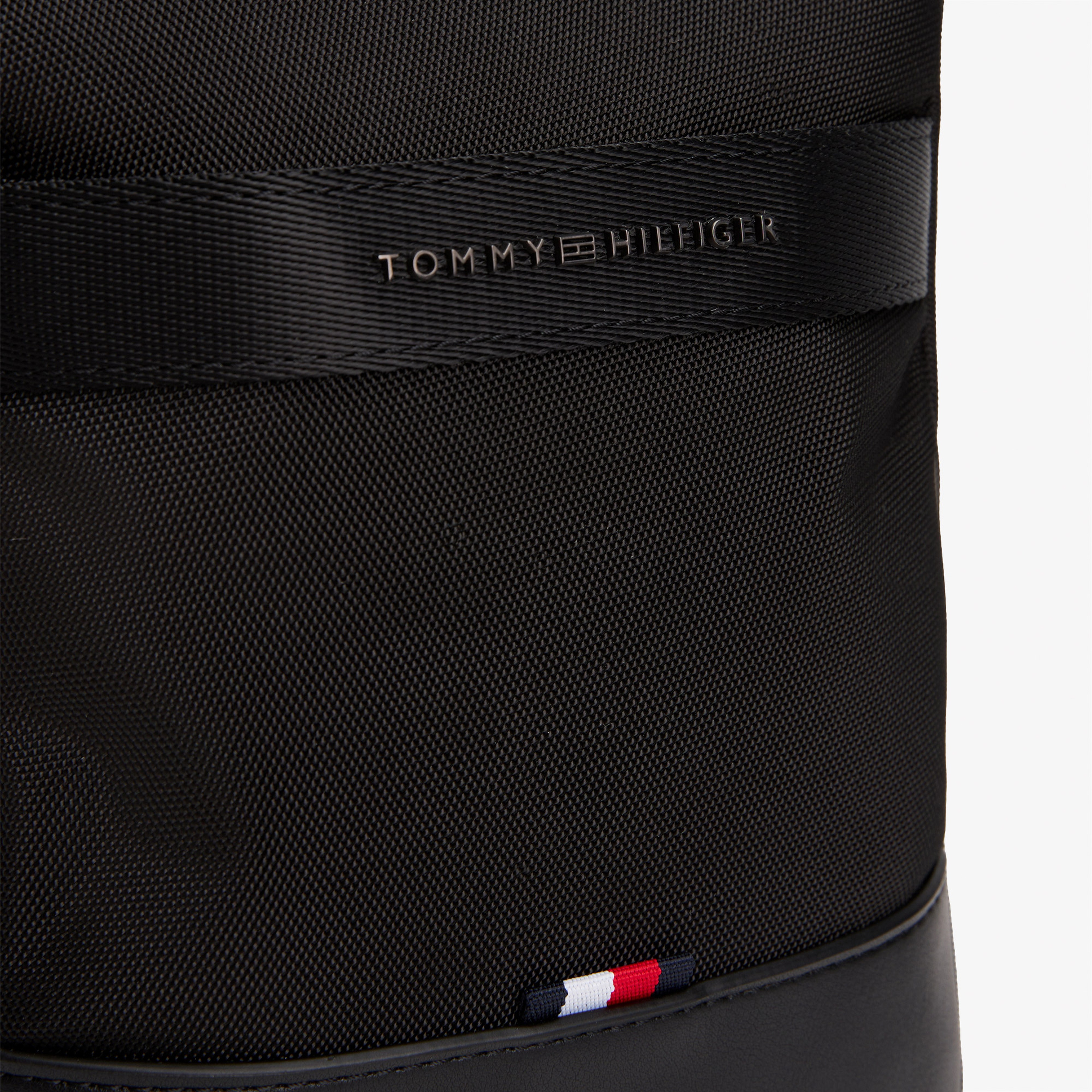 Tommy Hilfiger Nylon Travel Mini Erkek Siyah Çapraz Çanta