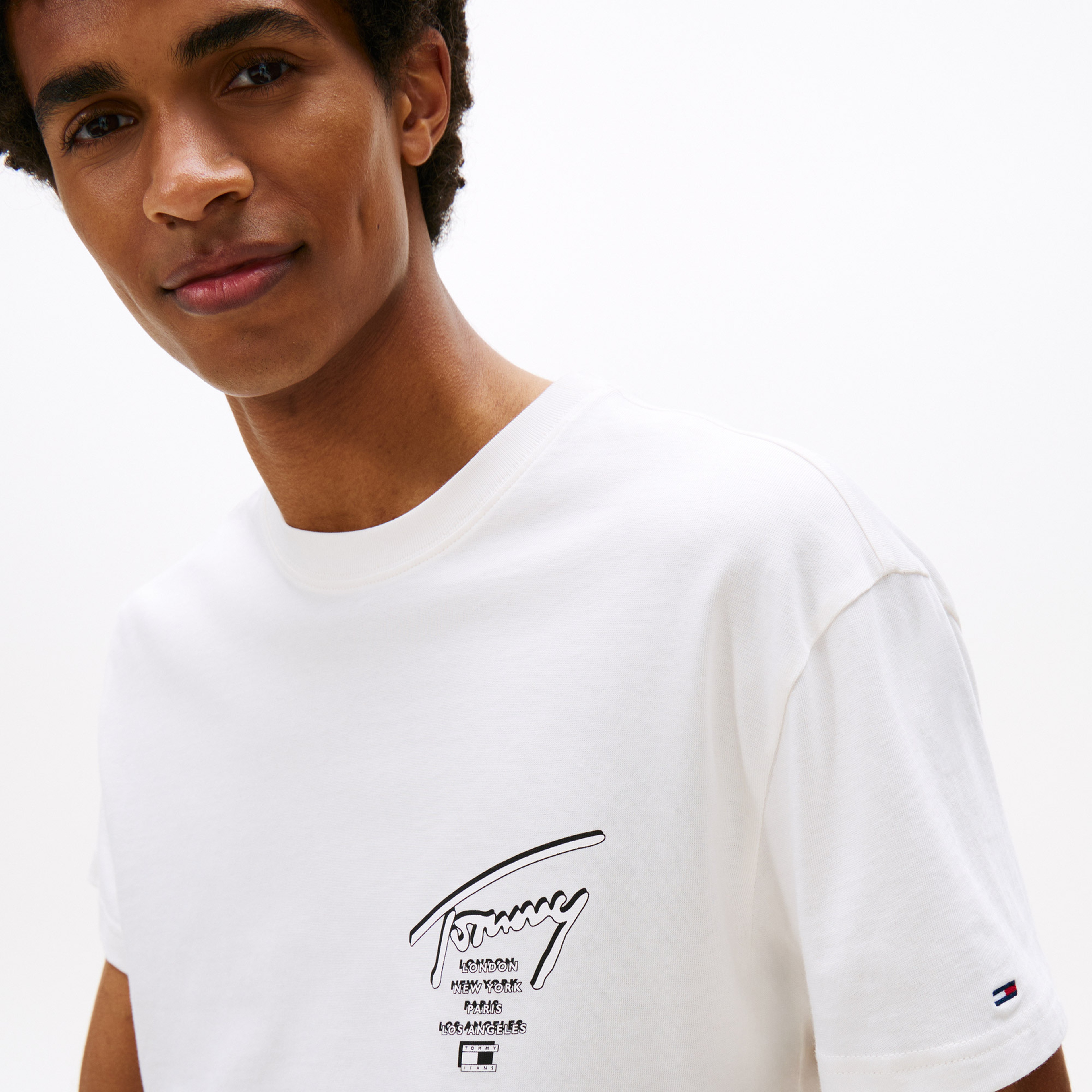 Tommy Jeans Regular Sign City Erkek Beyaz T-Shirt