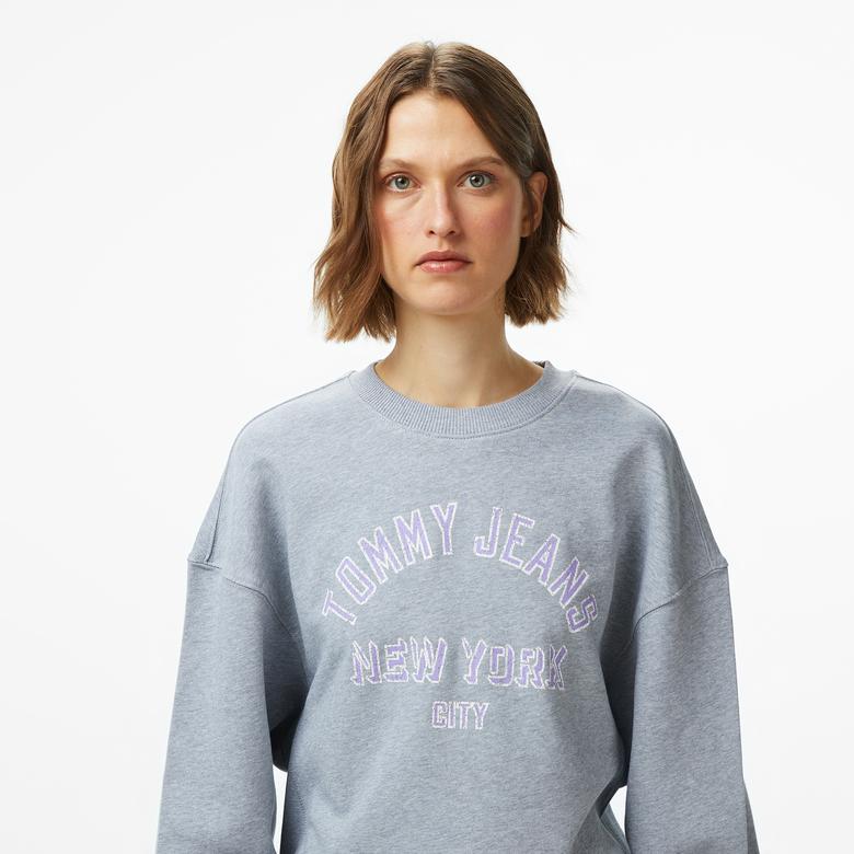 Tommy Jeans Varsity Overdye Kadın Gri Sweatshirt