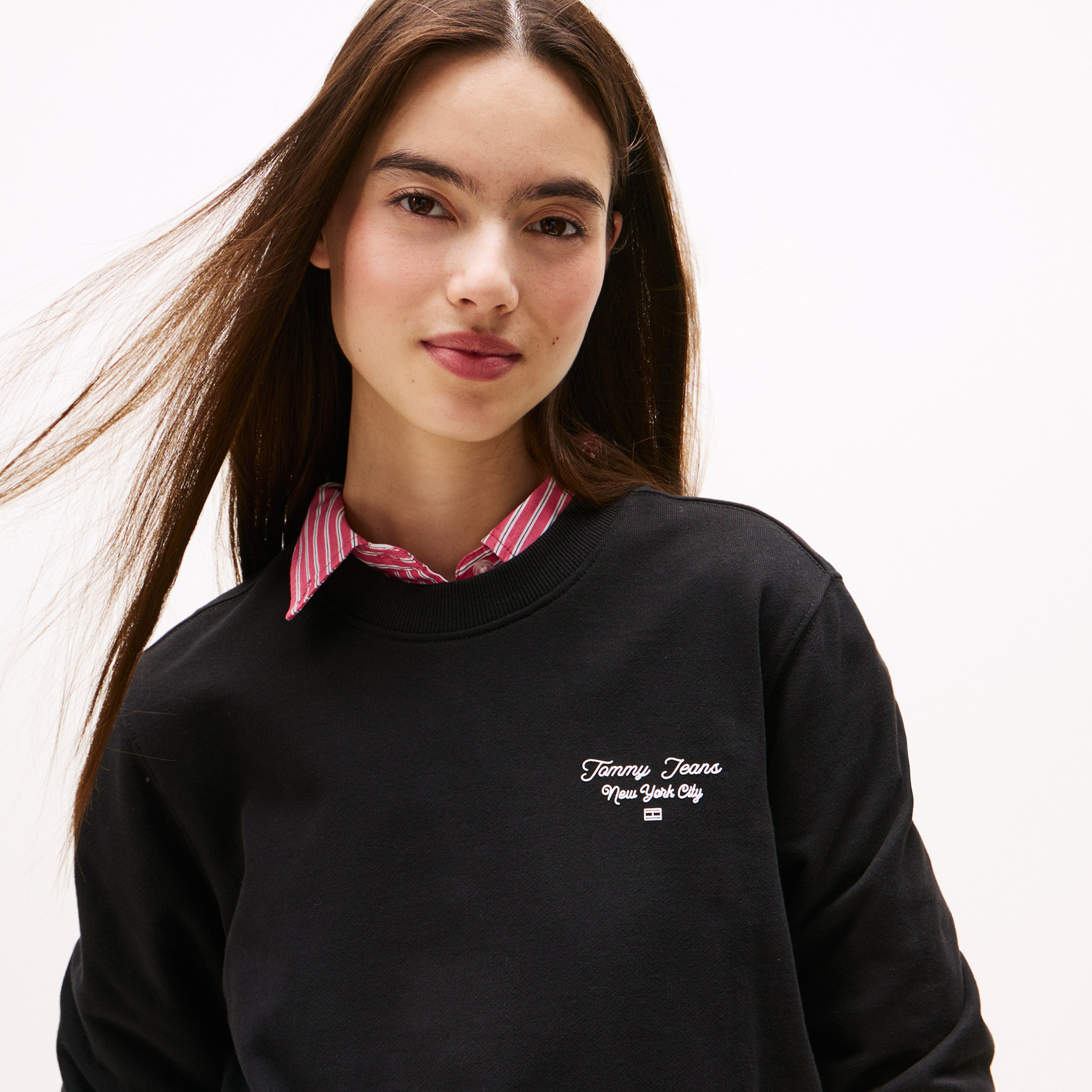 Tommy Jeans Regular Essentials Logo 1 Kadın Siyah Sweatshirt