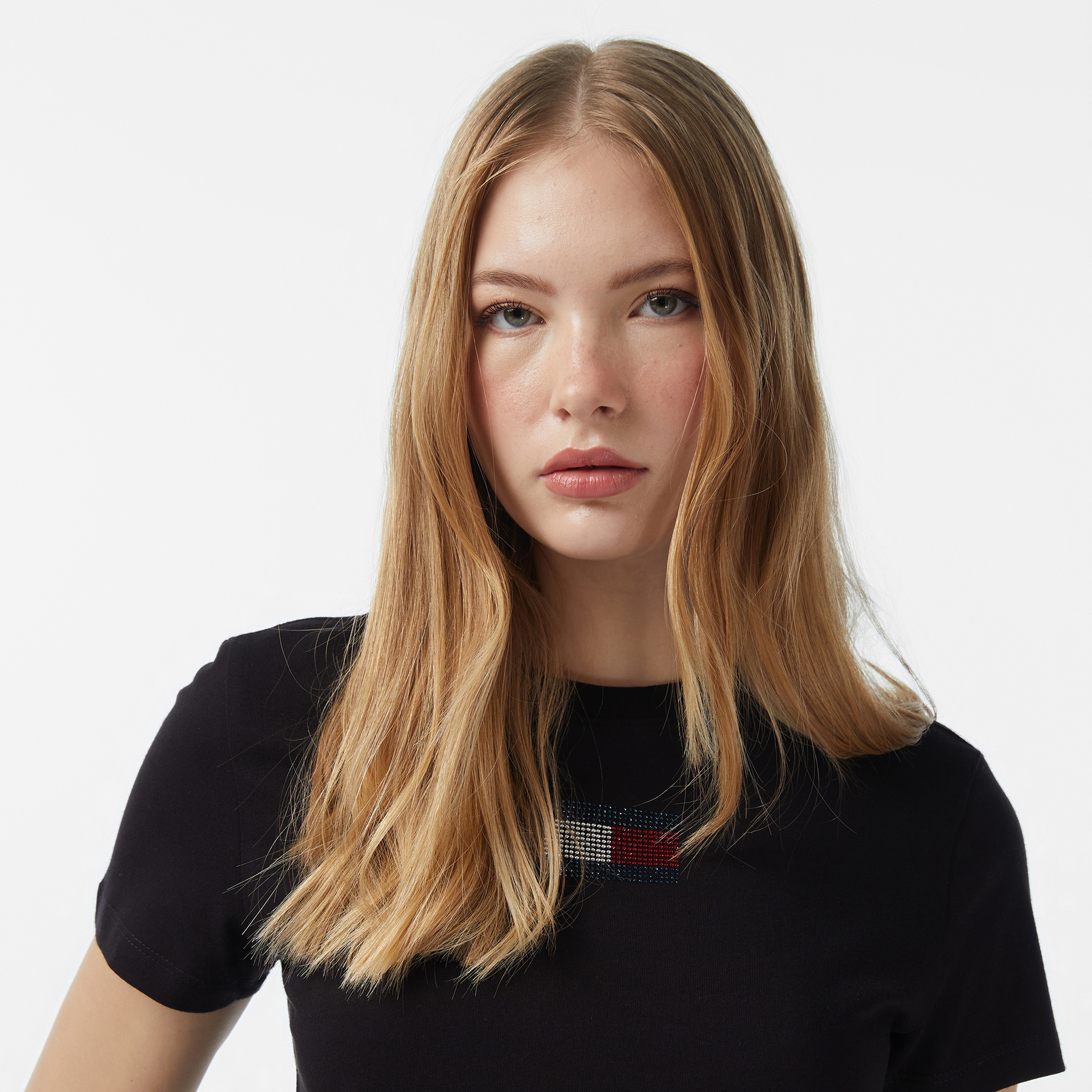 Tommy Jeans Regular Party Flag Kadın Siyah T-Shirt