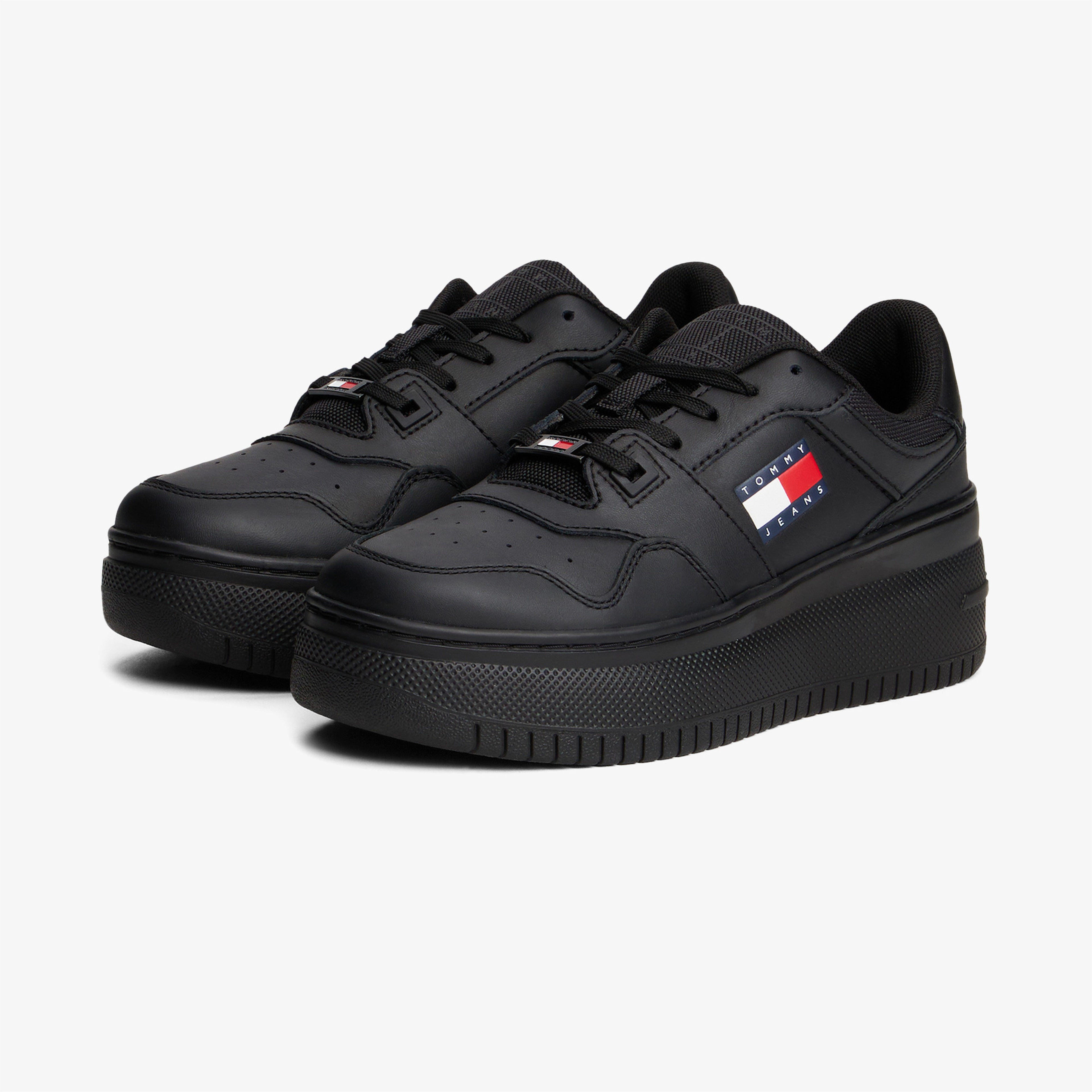 Tommy Jeans New Retro Basket Kadın Siyah Sneaker