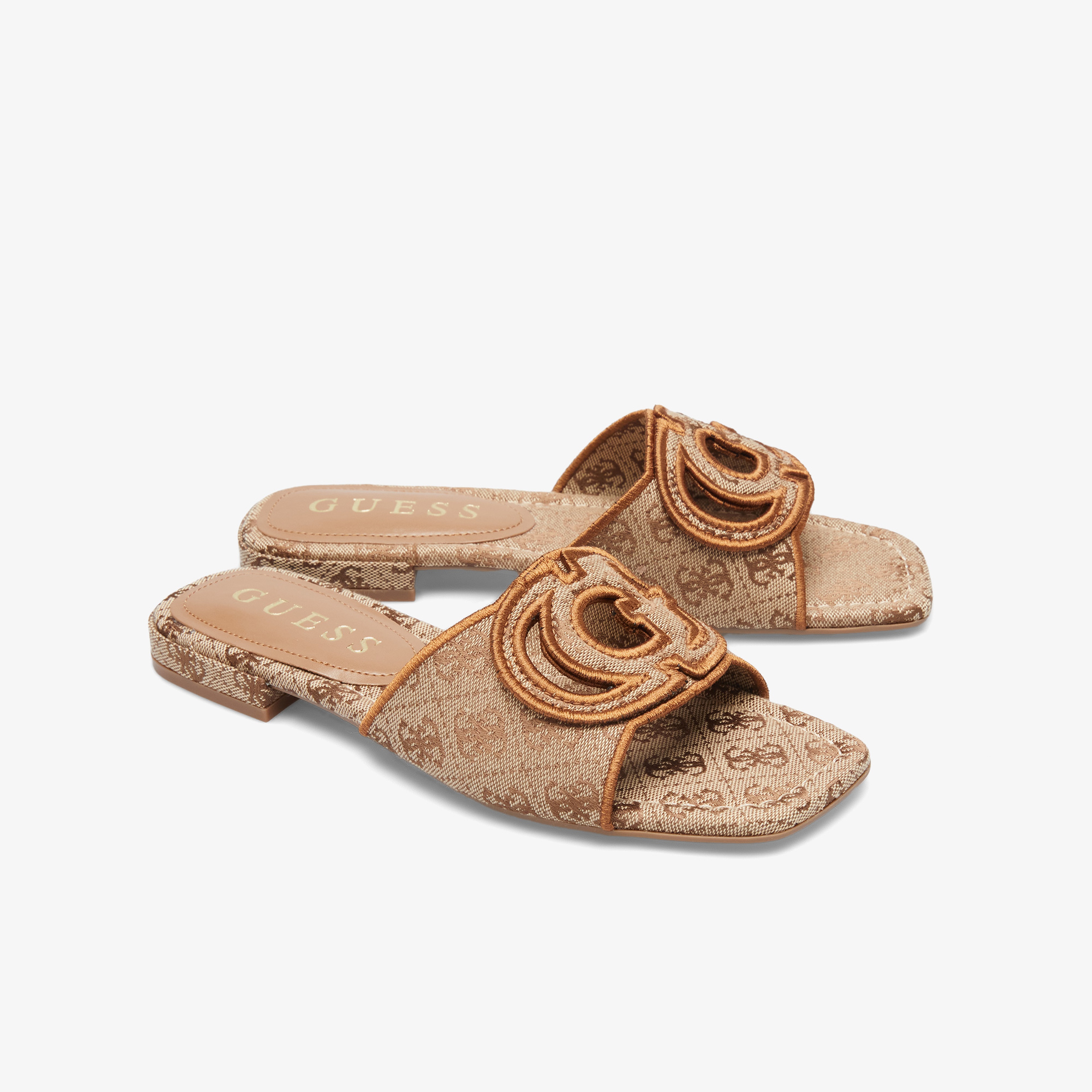 Guess Tarishae Kadın Bej Terlik