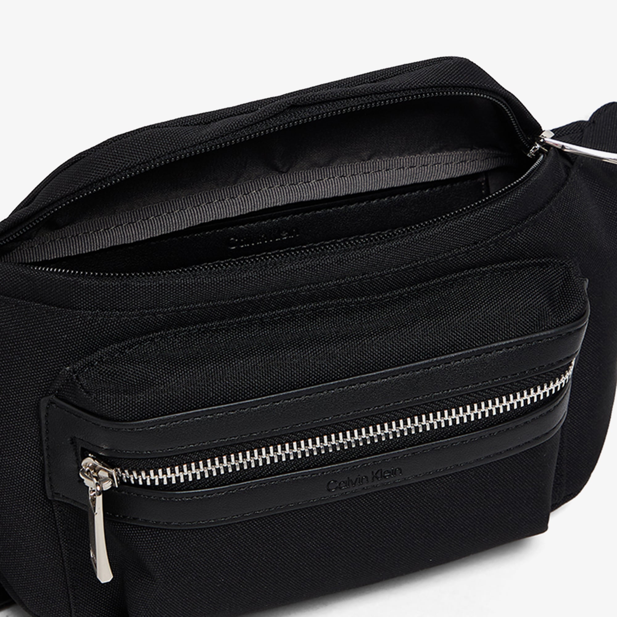 Calvin Klein Contrast Belt Erkek Siyah Çanta