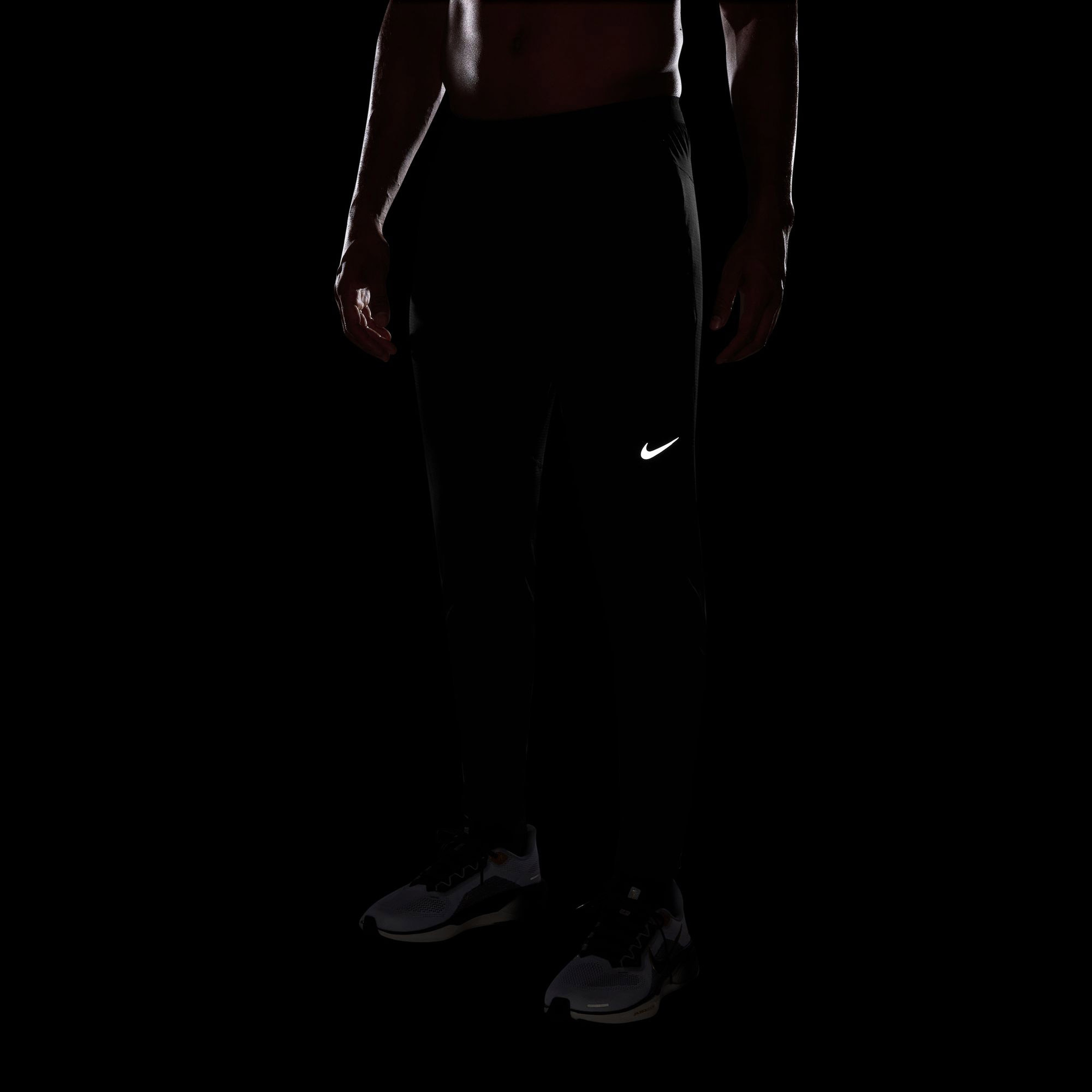 Nike Stride Erkek Siyah Koşu Eşofman Altı