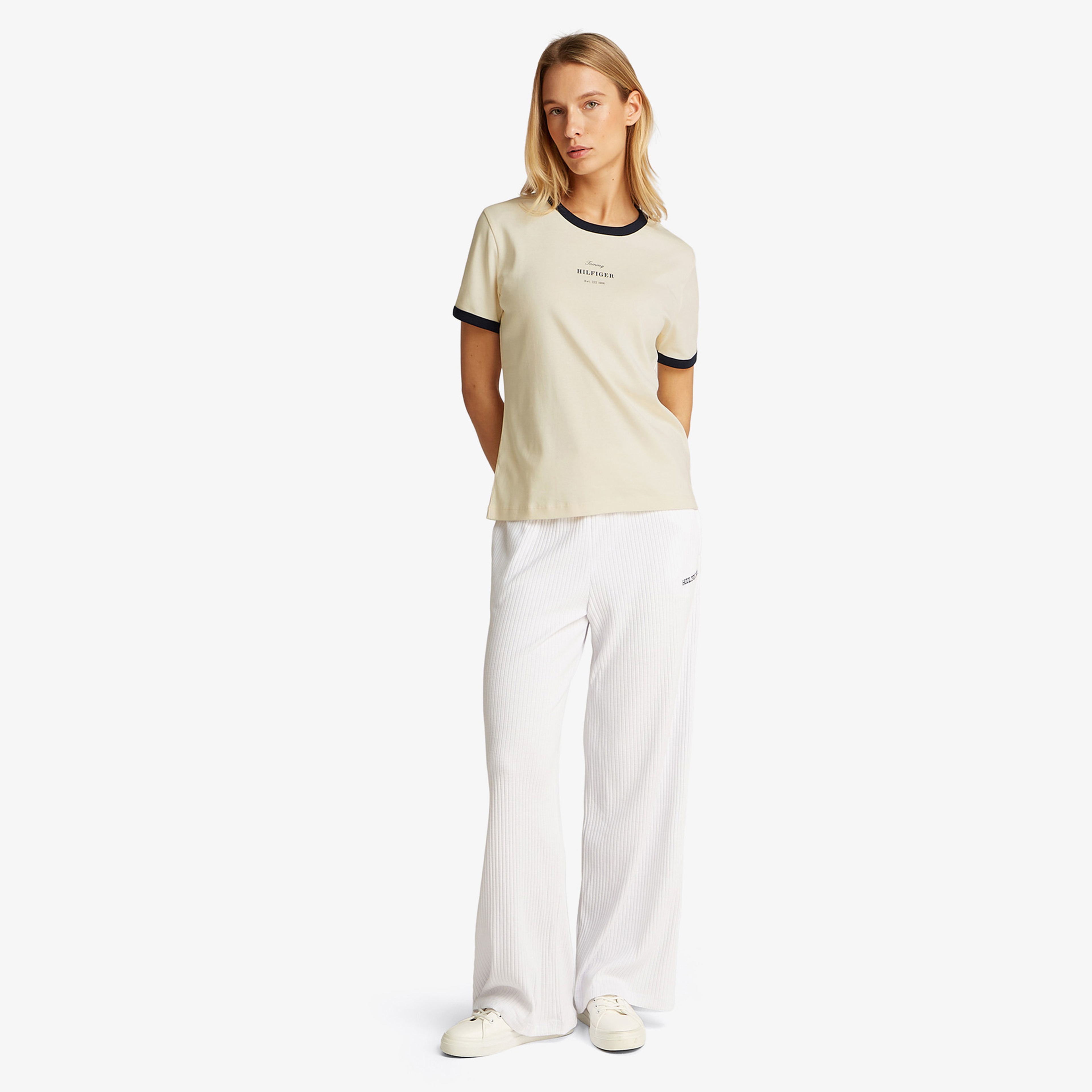 Tommy Hilfiger Kadın Bej T-Shirt