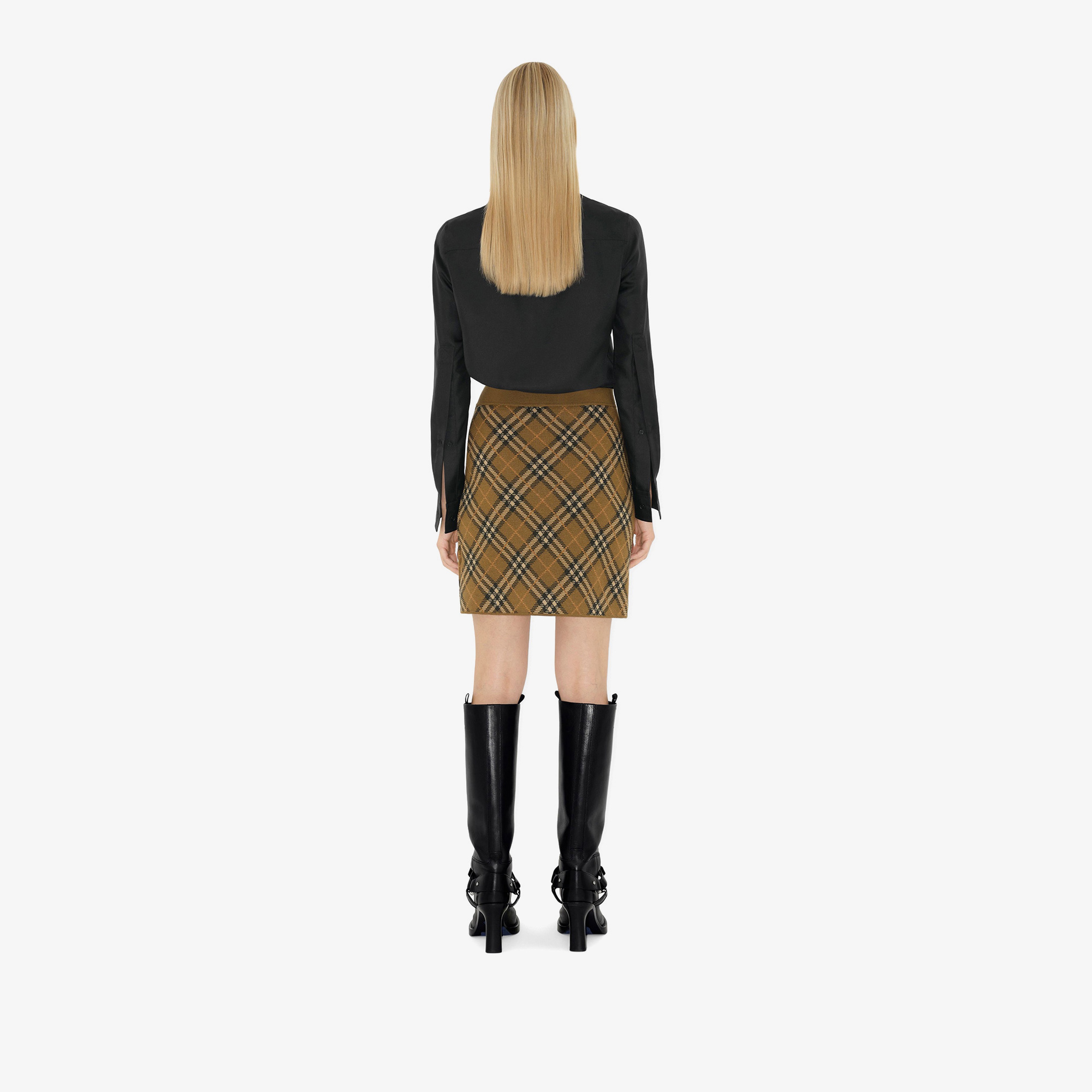 Burberry Kadın Kahverengi Etek