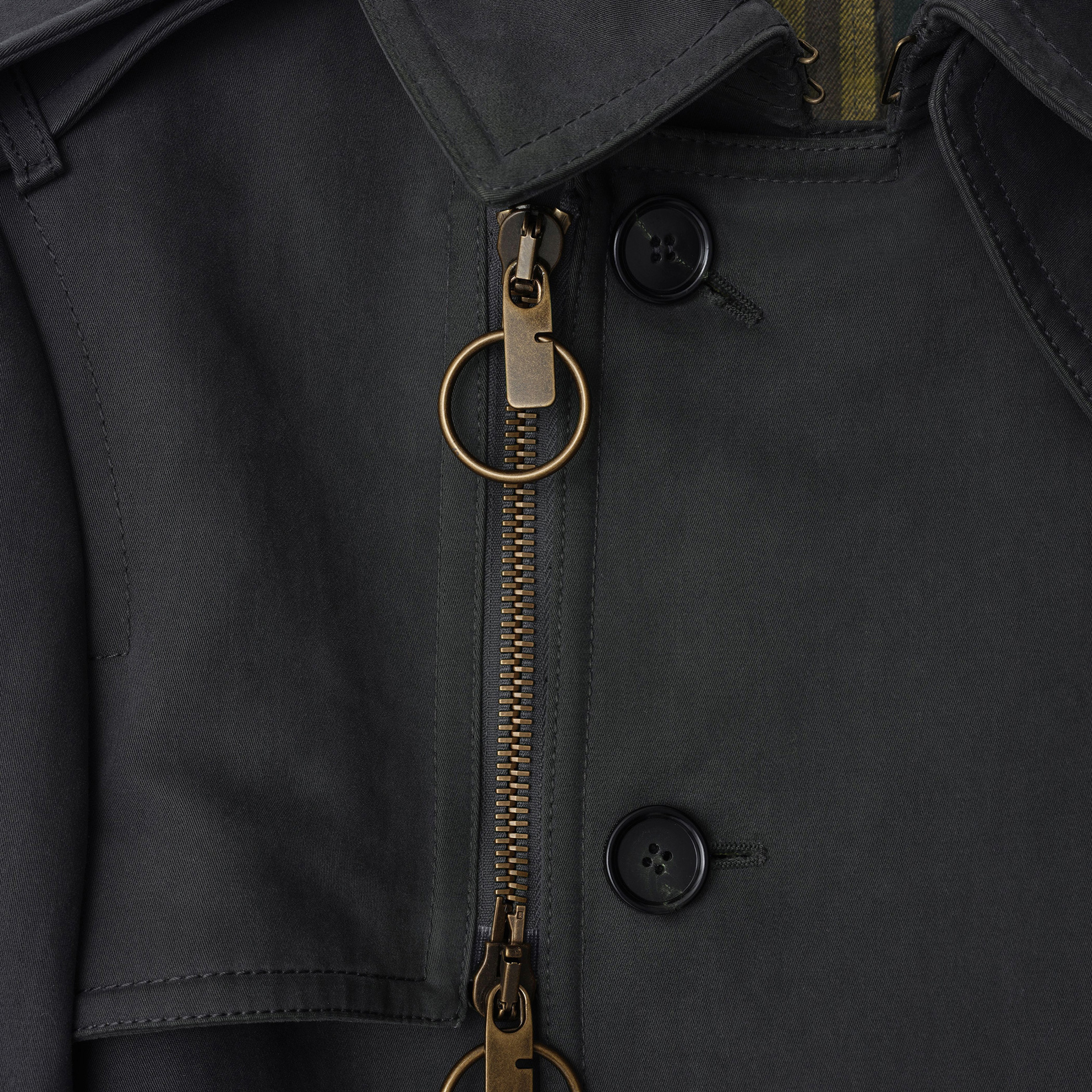 Burberry Kadın Siyah Pardesu