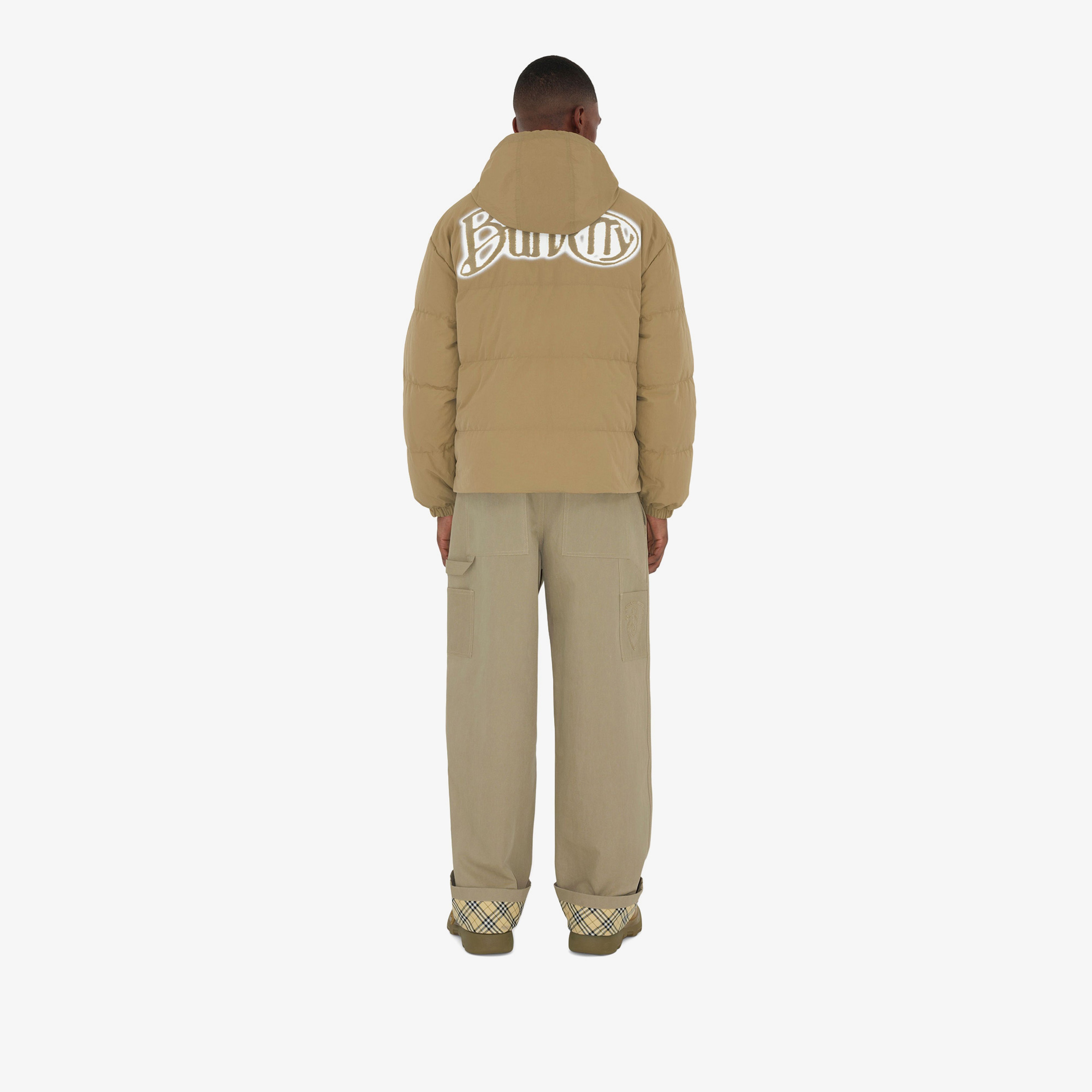 Burberry Erkek Bej Mont