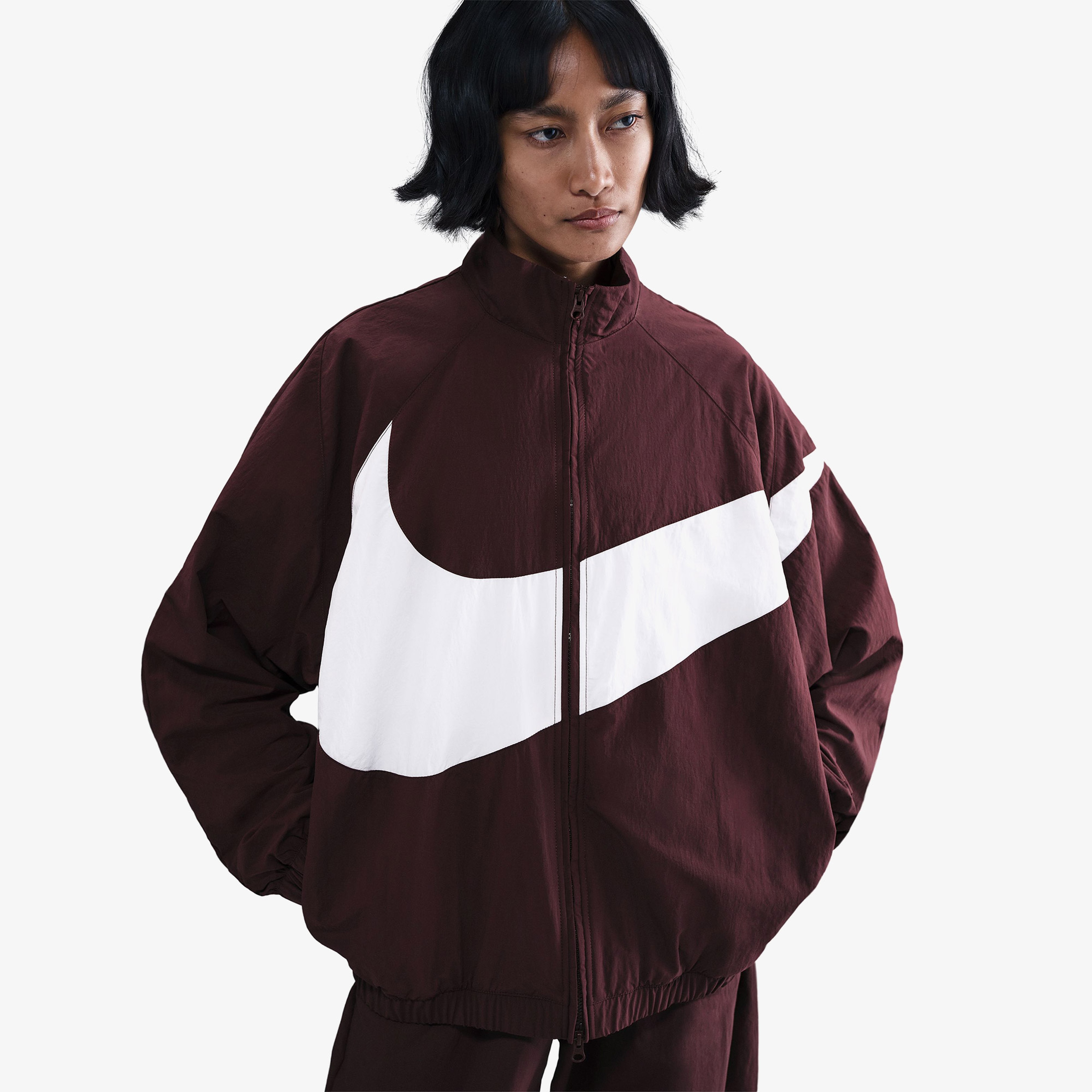 Nike Sportswear Logo Oversized Kadın Beyaz Ceket
