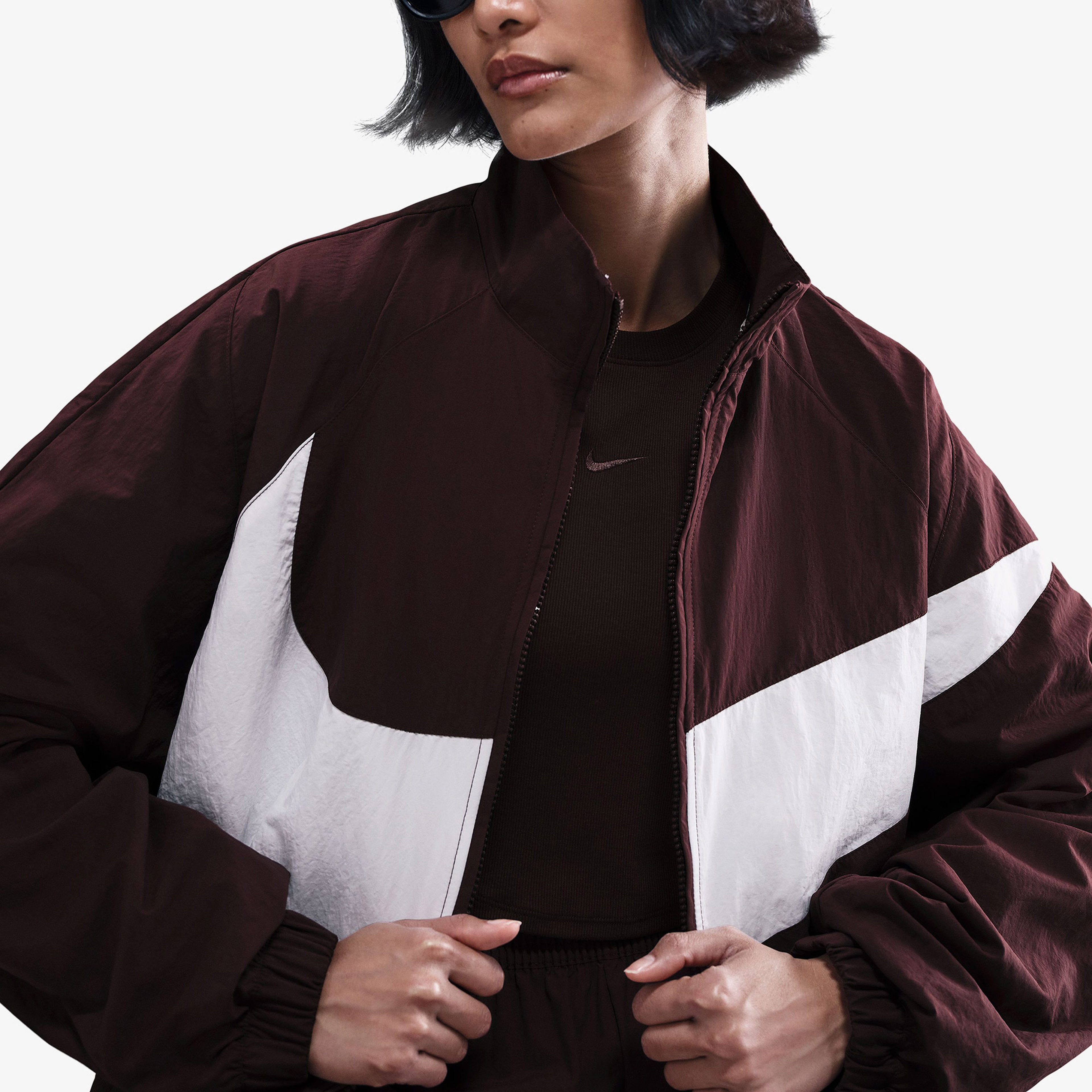 Nike Sportswear Logo Oversized Kadın Beyaz Ceket