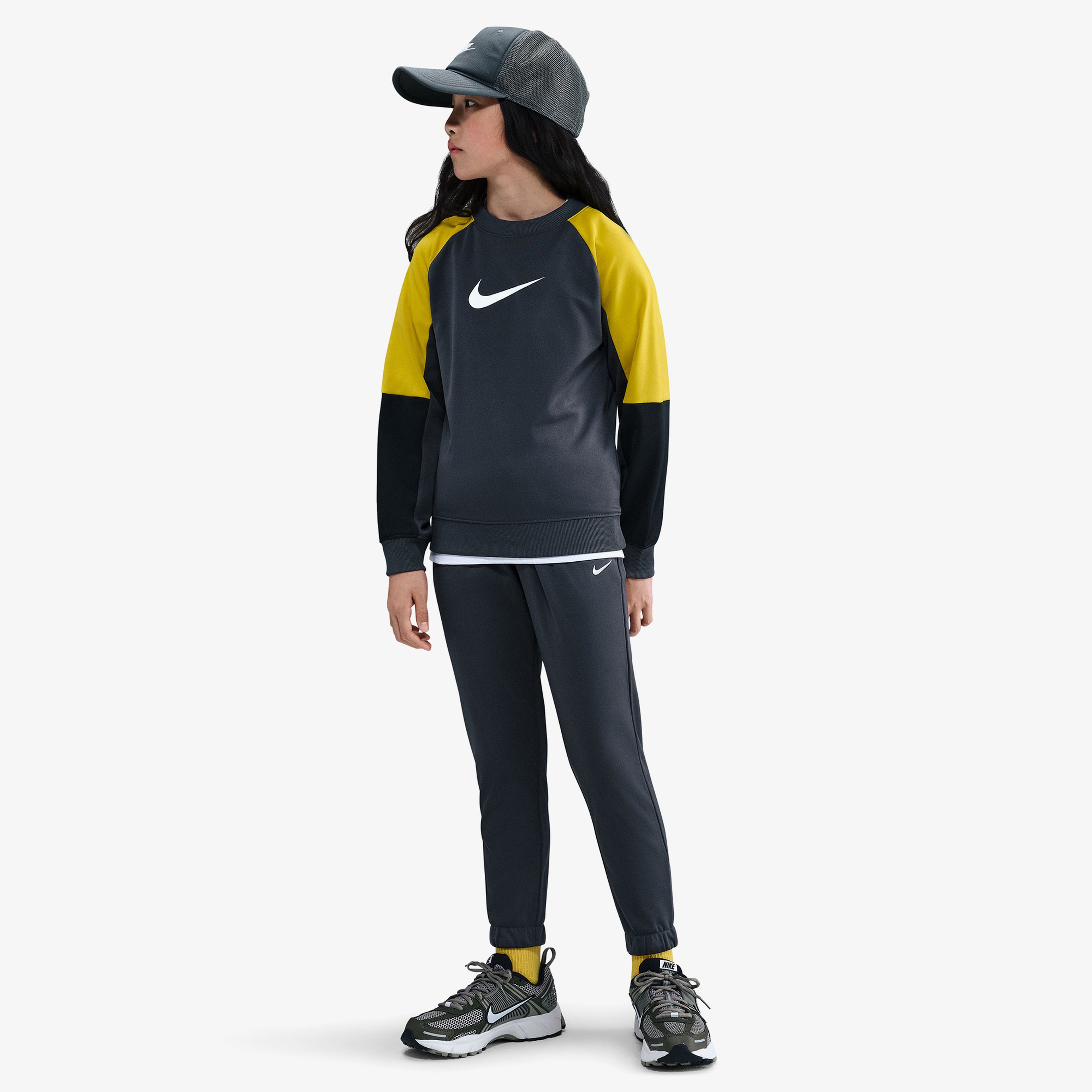 Nike Sportswear Dri Fit Çocuk Gri Eşofman Takımı