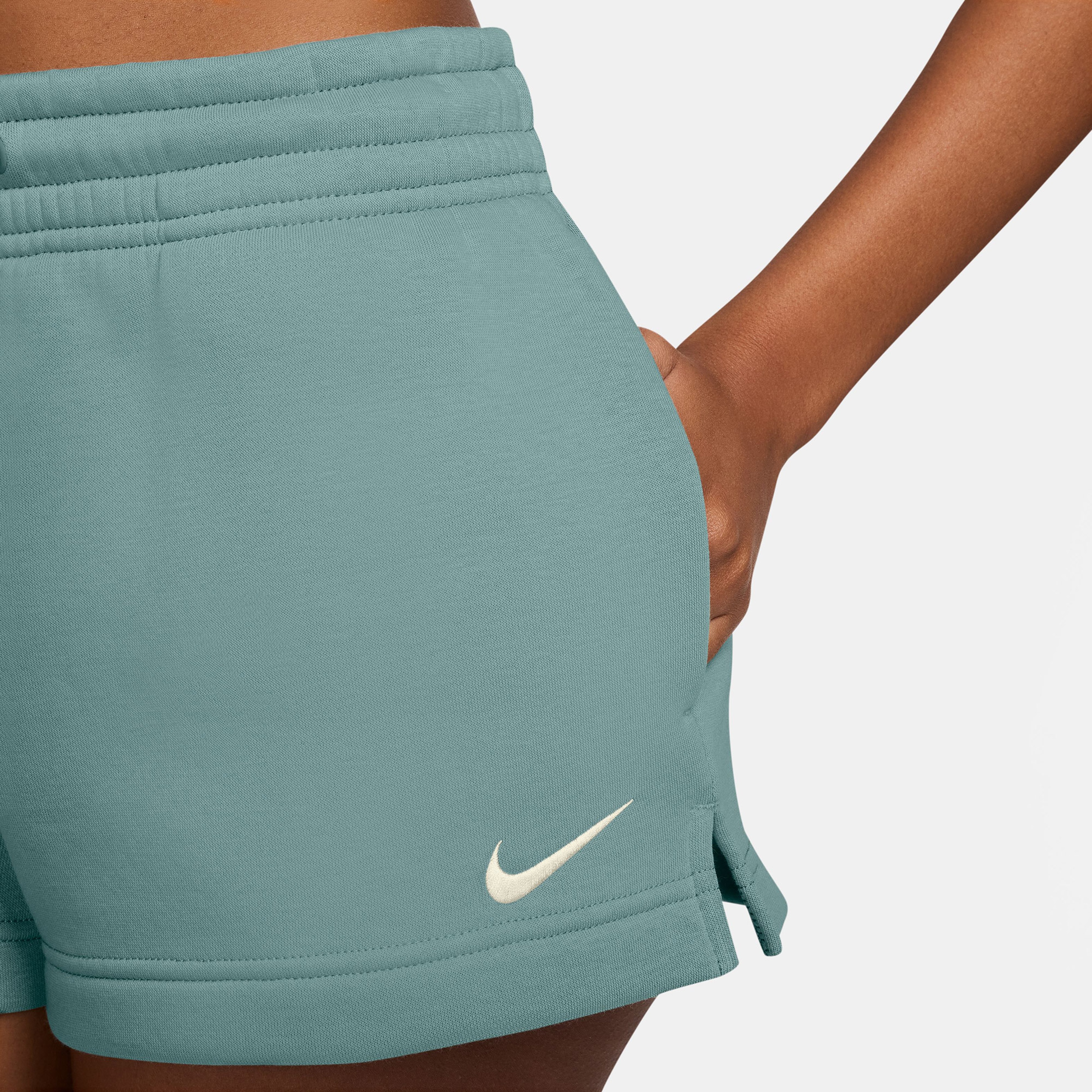 Nike Sportswear Phoenix Fleece 5cm Kadın Yeşil Şort