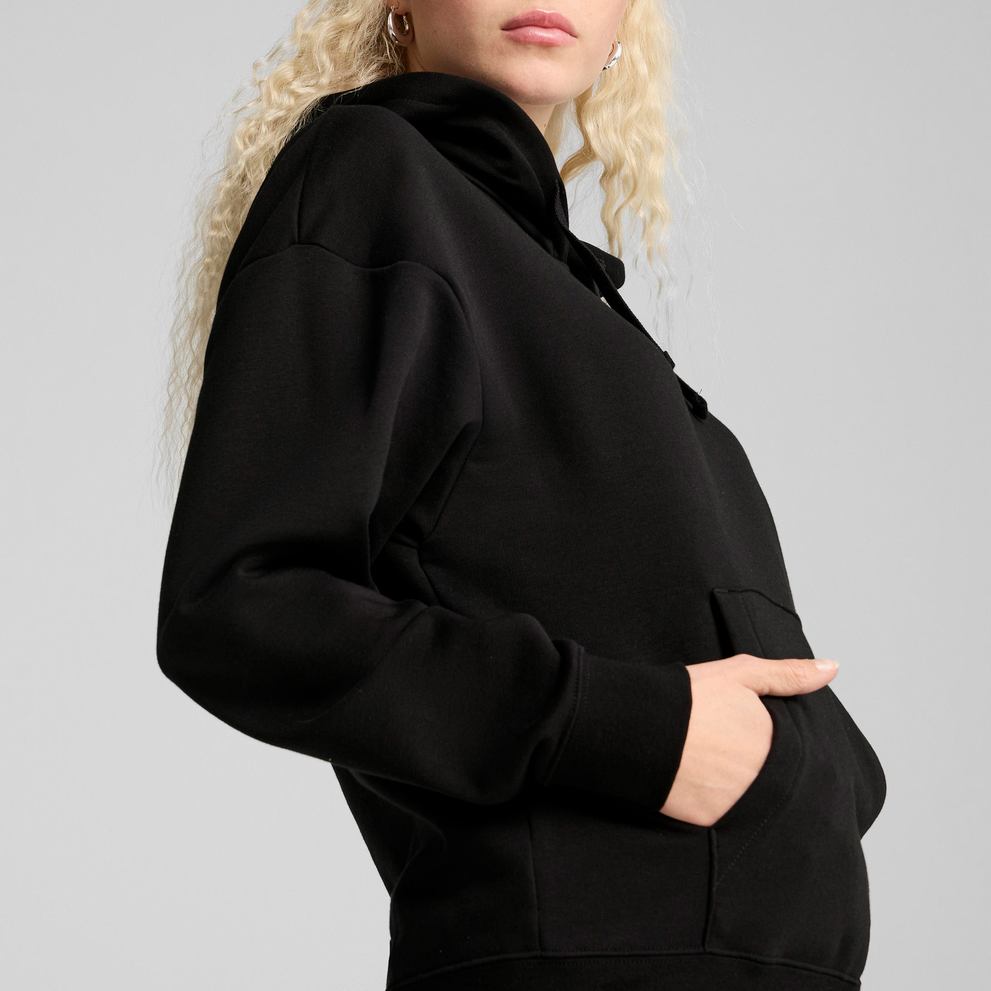 Puma Essential Small No. 1 Logo  Kadın Siyah Sweatshirt