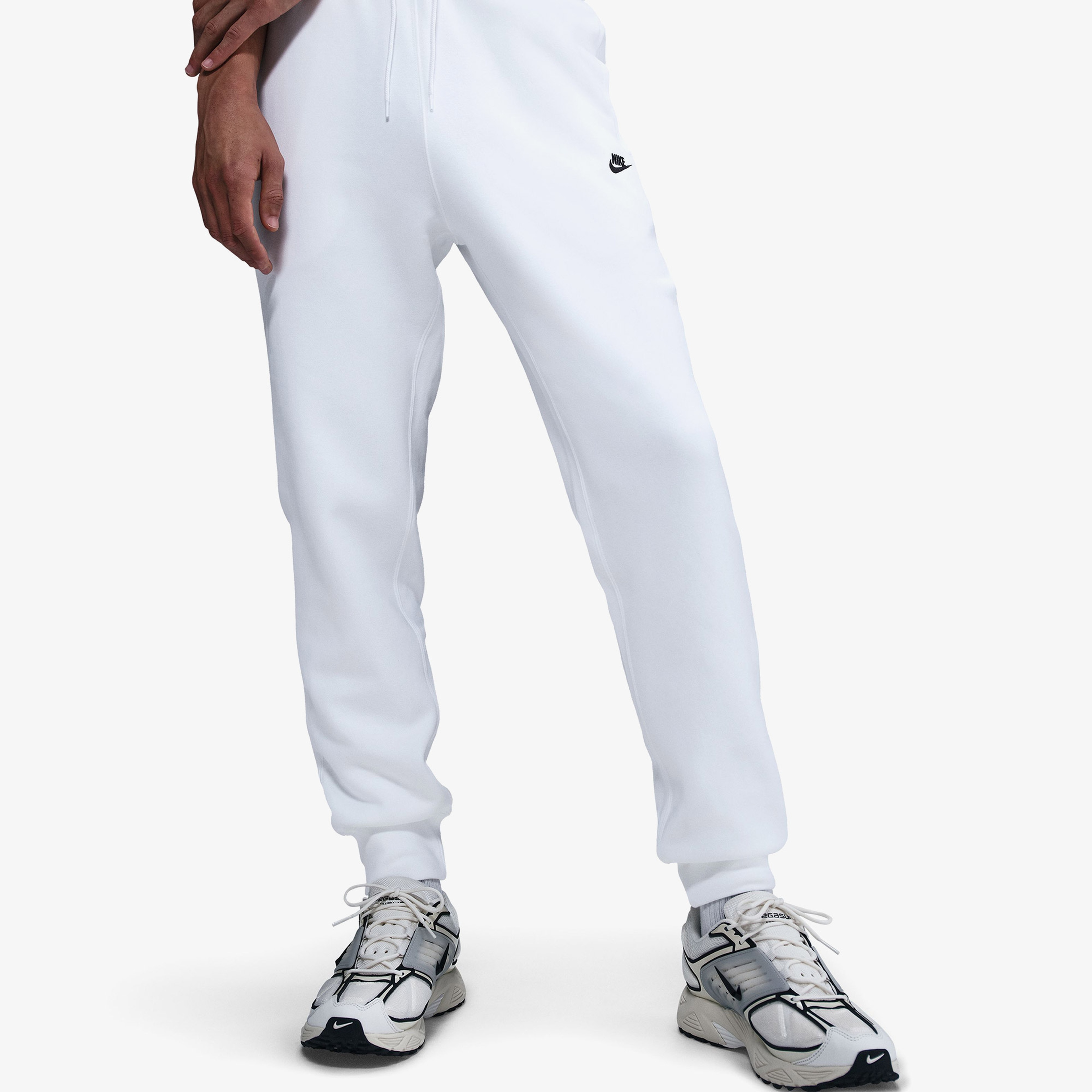 Nike Club Bb Jogger Erkek Beyaz Pantolon