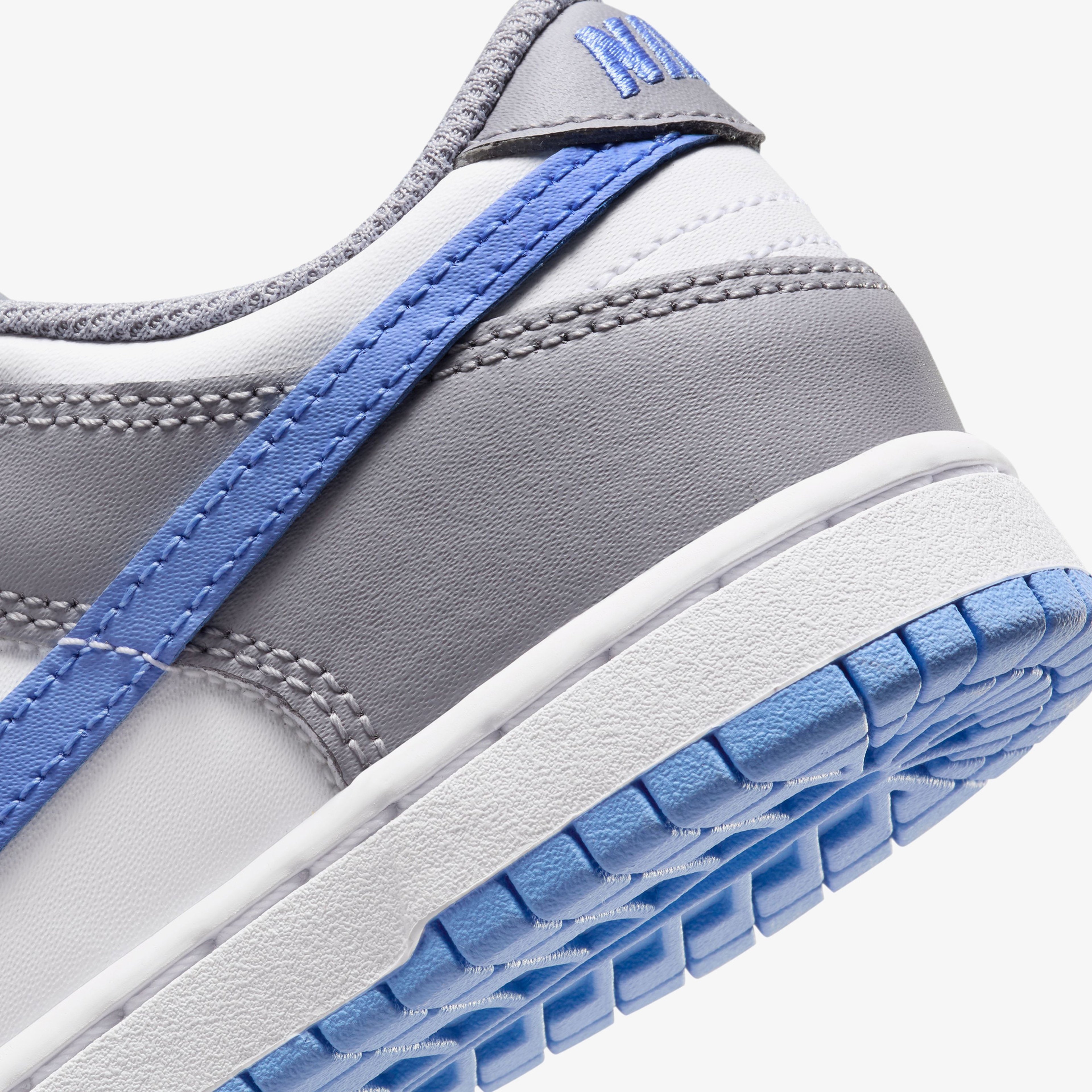 Nike Dunk Low (Pse) Çocuk Beyaz Spor Ayakkabı