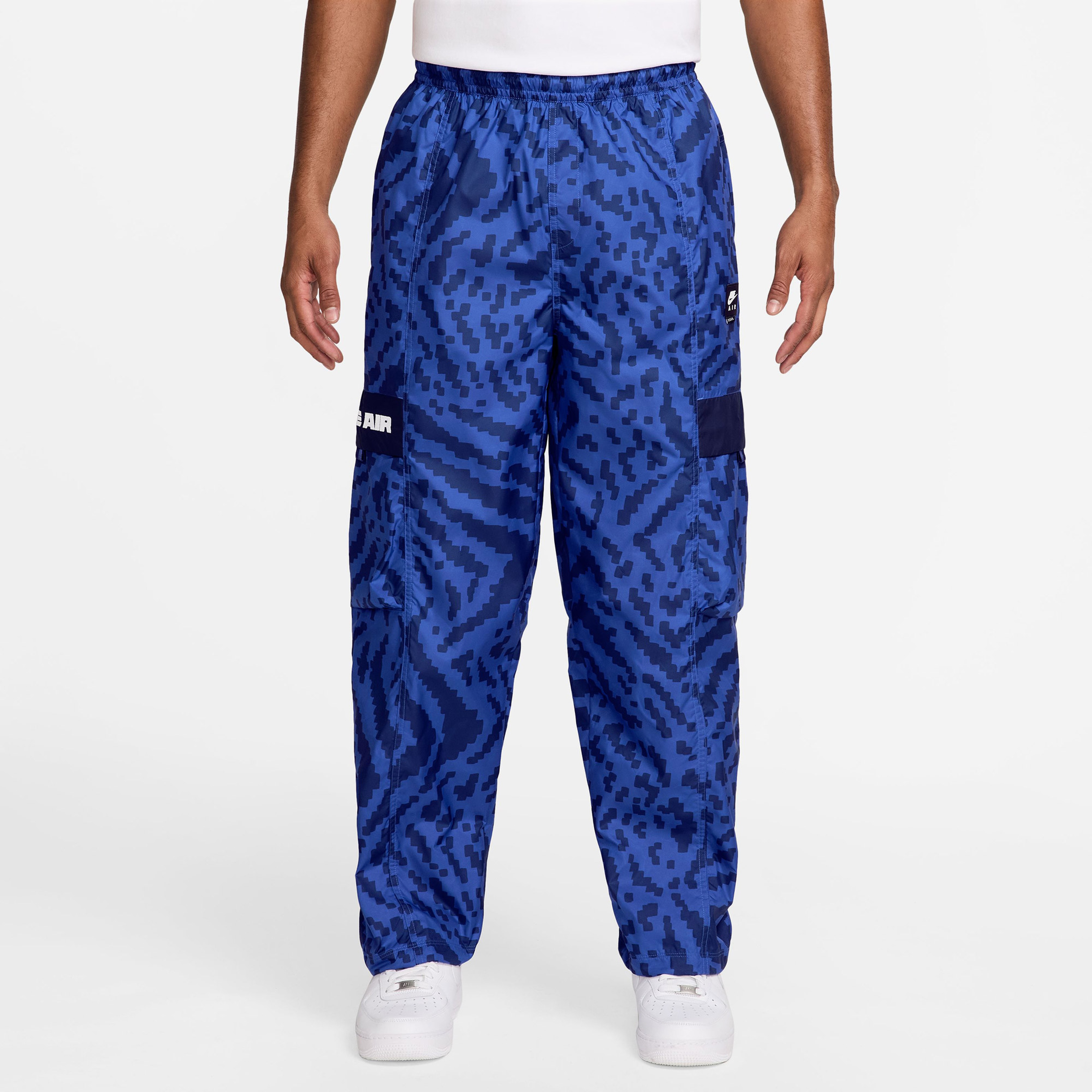 Nike Air Wvn Cargo Pant Aop Erkek Siyah Eşofman Altı