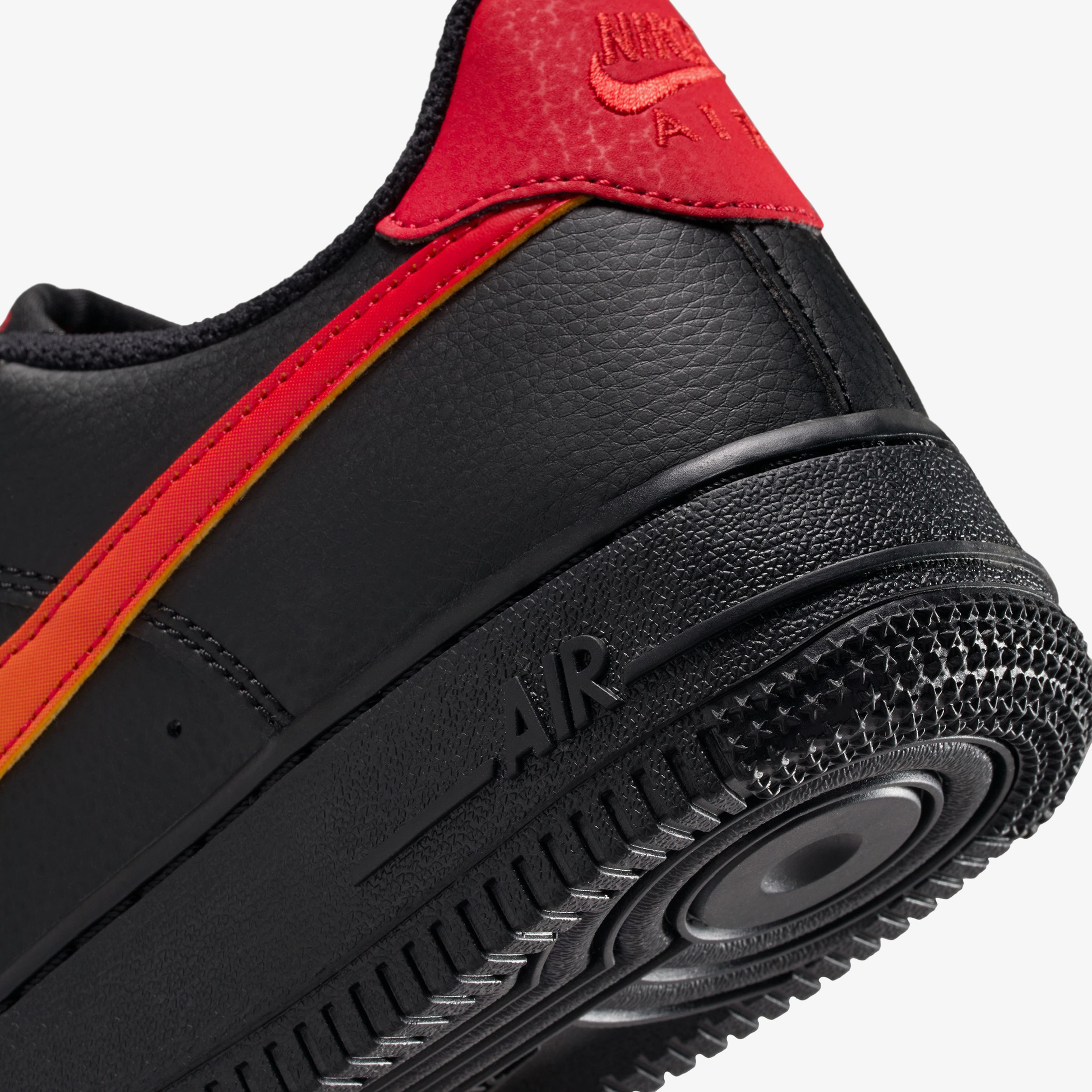 Nike Air Force 1 Low Gs Çocuk Siyah Spor Ayakkabı