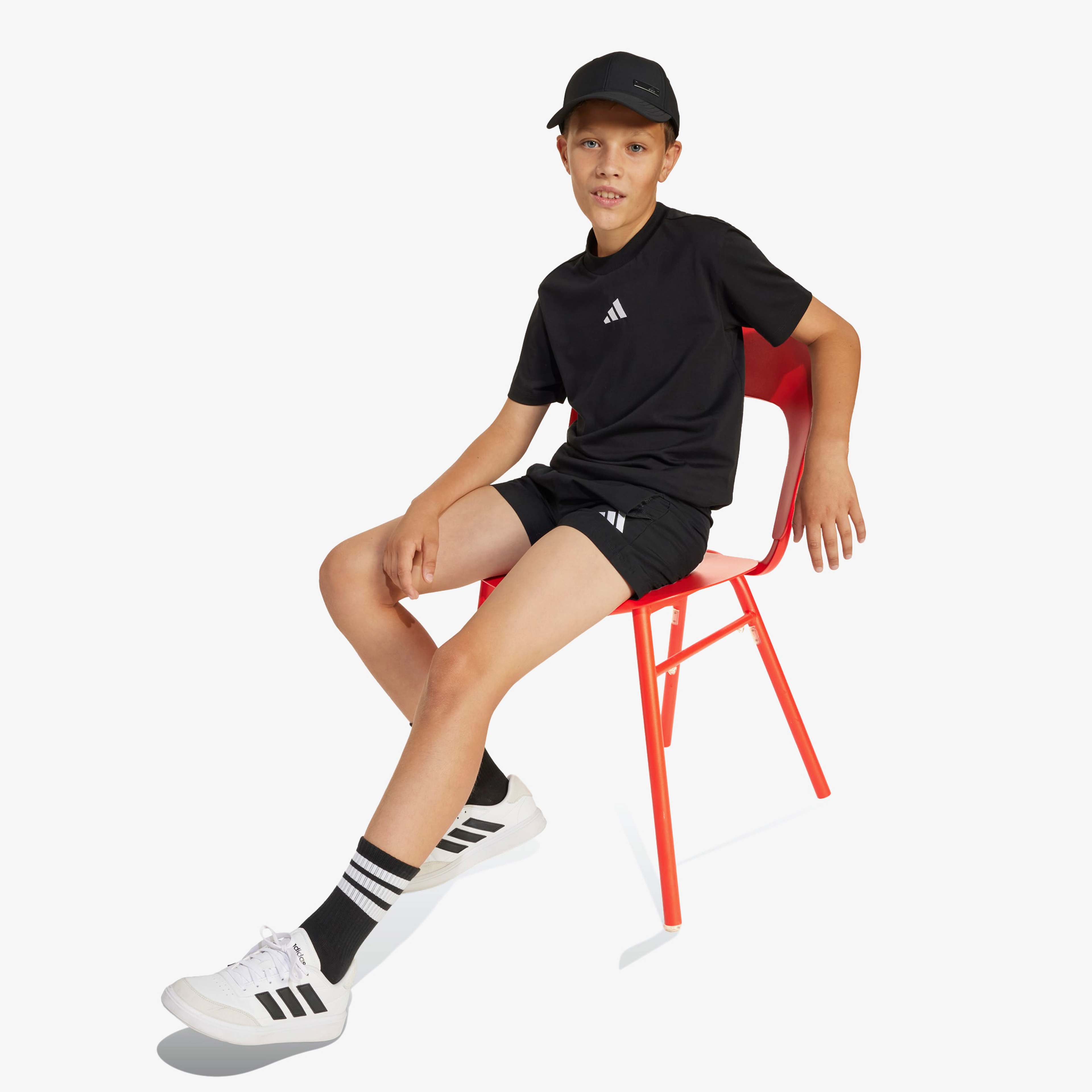 adidas Essentials Çocuk Siyah T-Shirt