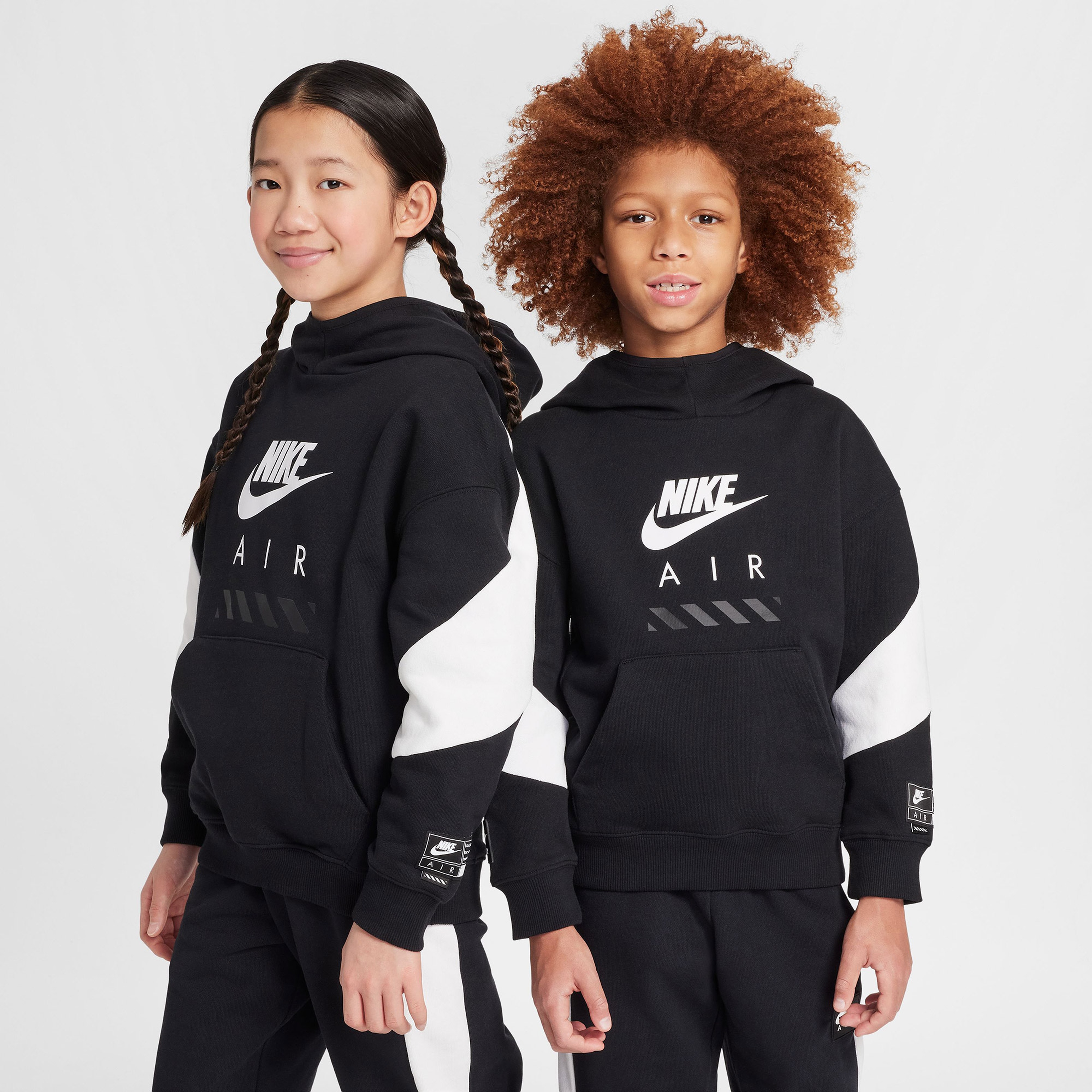 Nike Air Fleece Genç Çocuk Siyah Sweatshirt