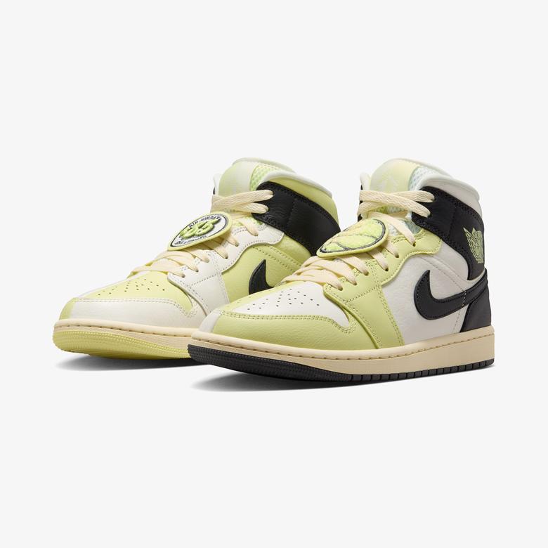 Jordan Sport Air Jordan 1 Mid SE Kadın Krem Spor Ayakkabı